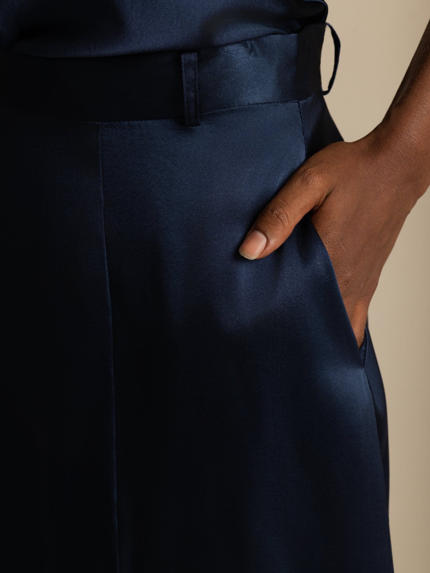 [DarkBlue] SilkSilky-AU 19Momme Silk Skirt 007