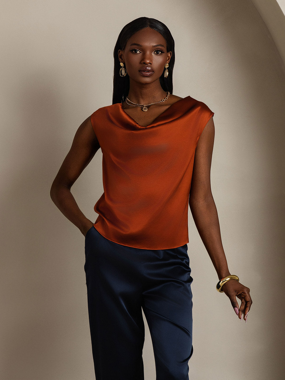 [Caramel] SilkSilky-AU 19Momme Silk Sleeveless Cowl Neck Women's T-Shirt 001