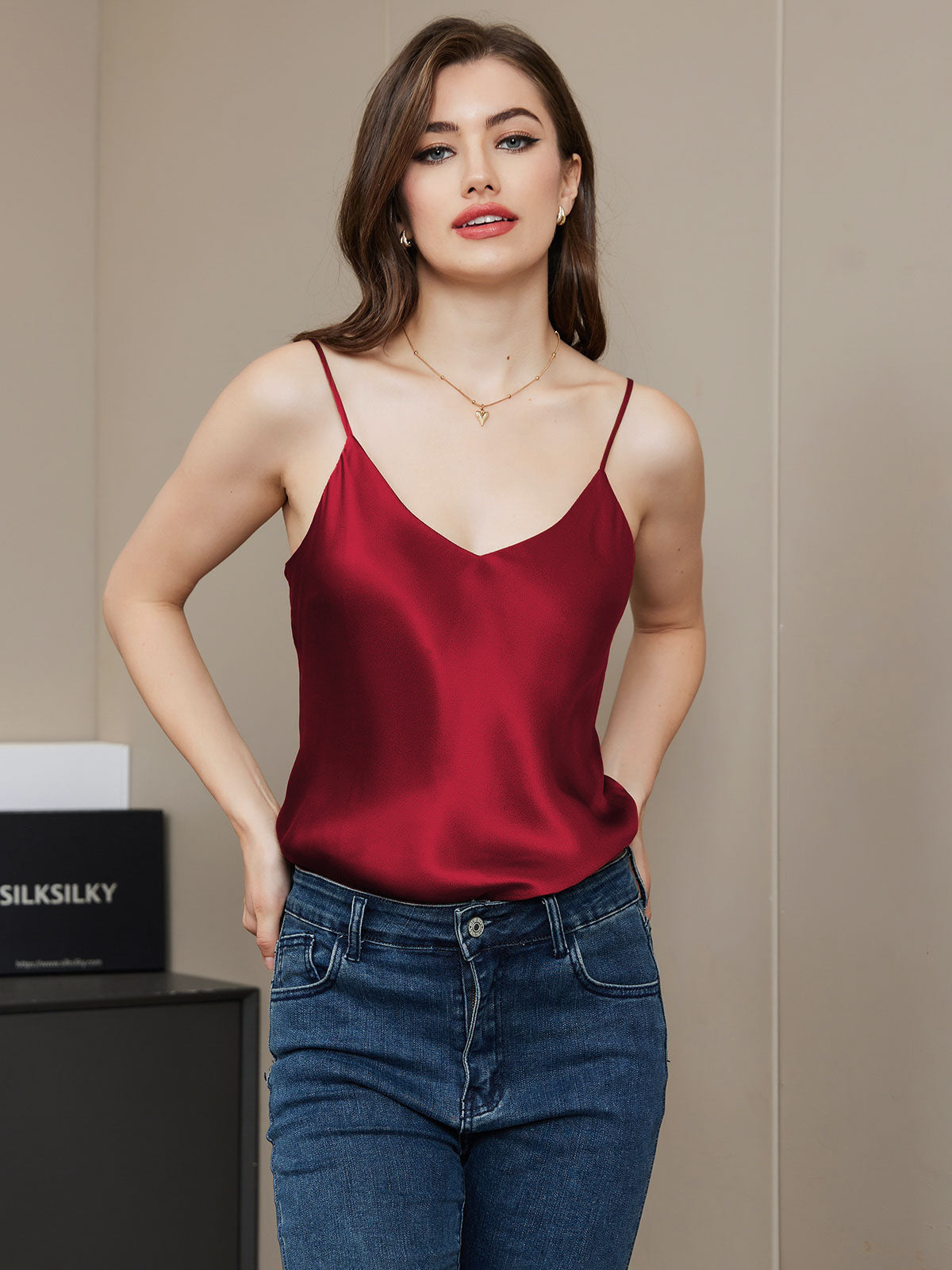 SilkSilky-AU Pure Silk Sleeveless V Neck Camisole DarkRed 004