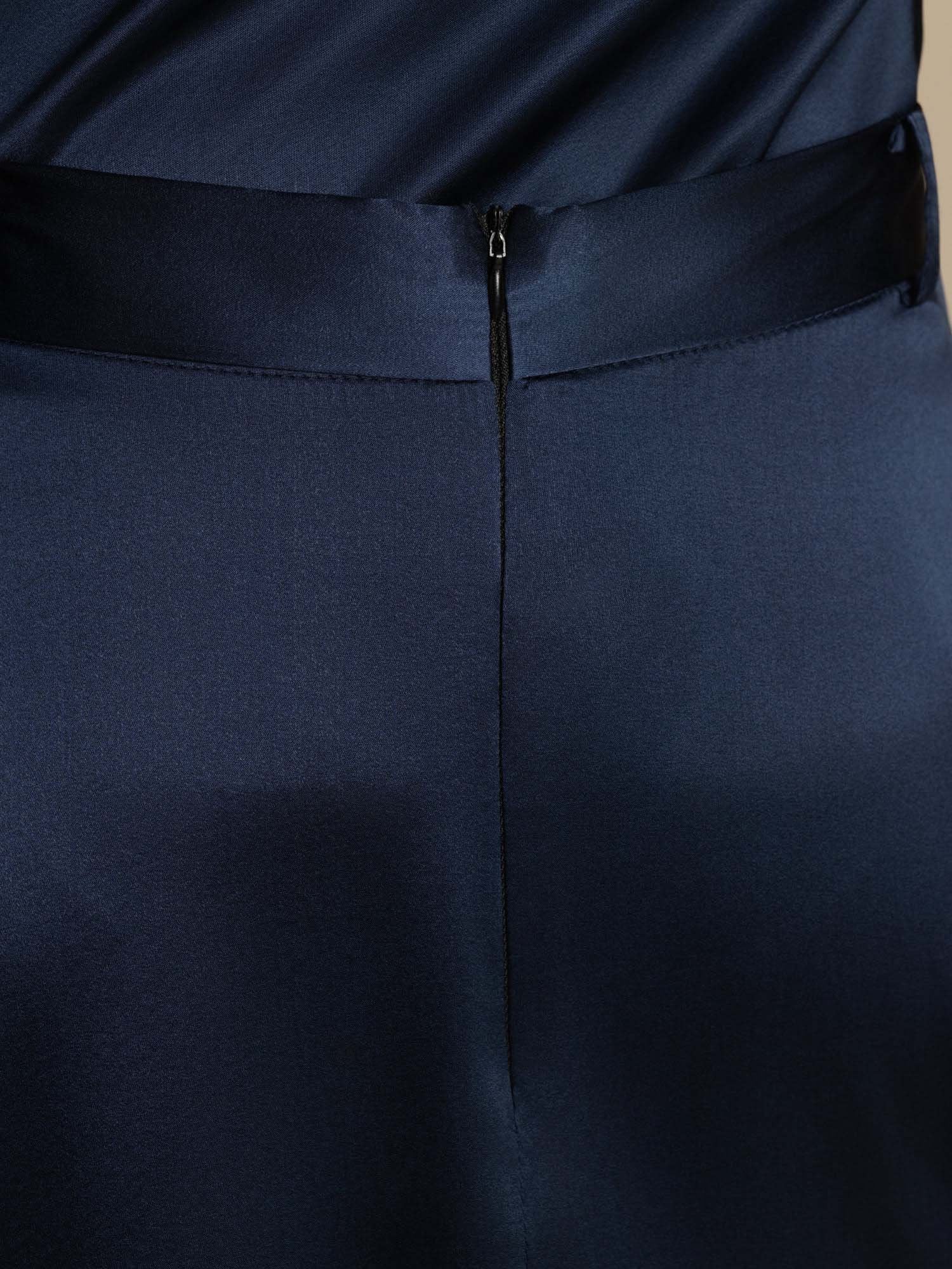 [DarkBlue] SilkSilky-AU 19Momme Silk Skirt 008