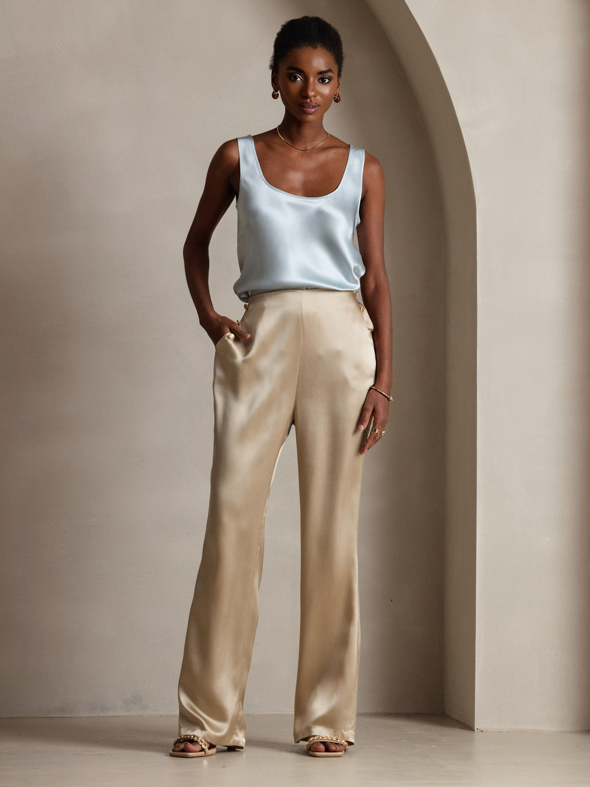 [Light Blue] SilkSilky-AU 19Momme Silk Sleeveless U Neck Camisole 005