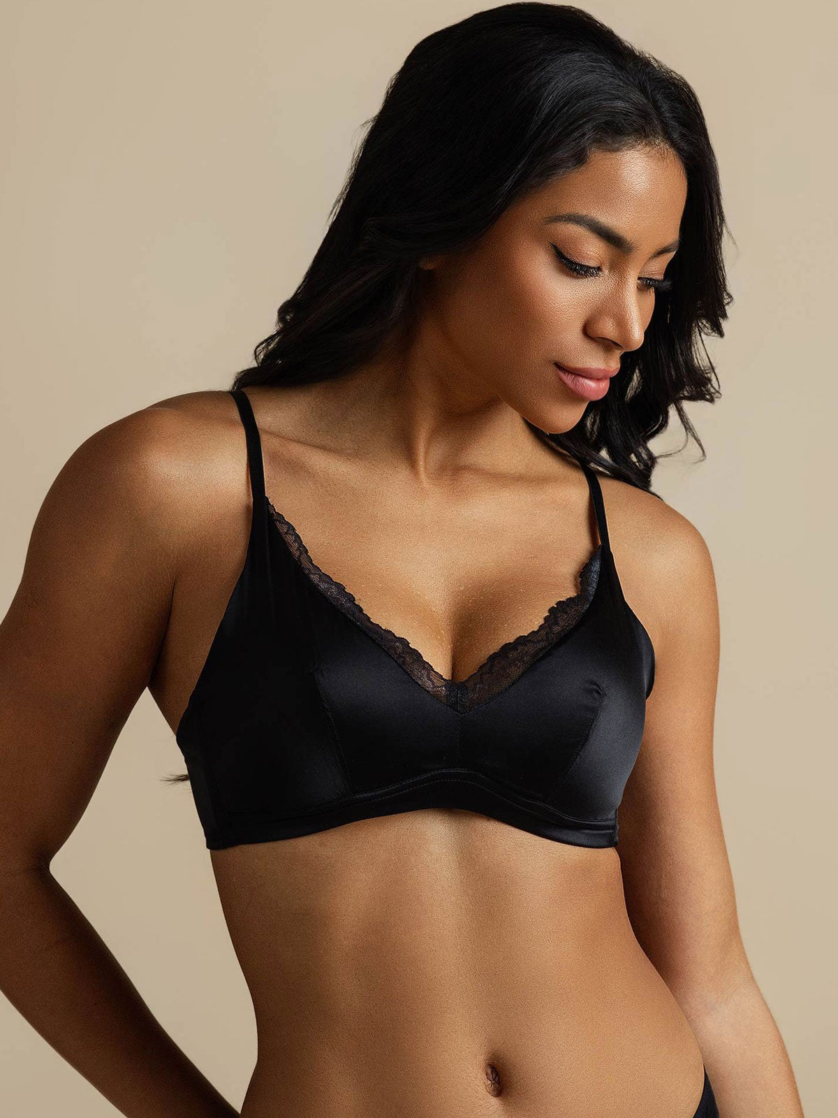 [Black] SilkSilky-AU Pure Silk Bra 003