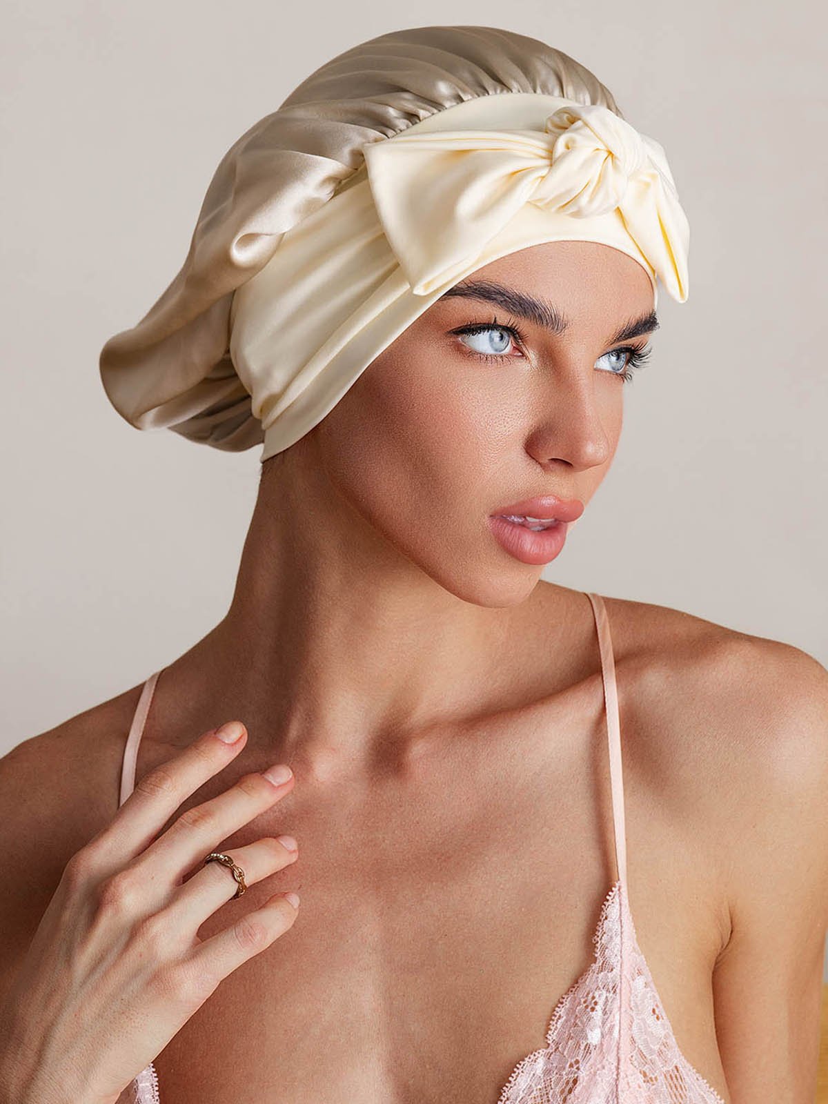 SilkSilky-AU Pure Silk Sleep Cap Beige 004