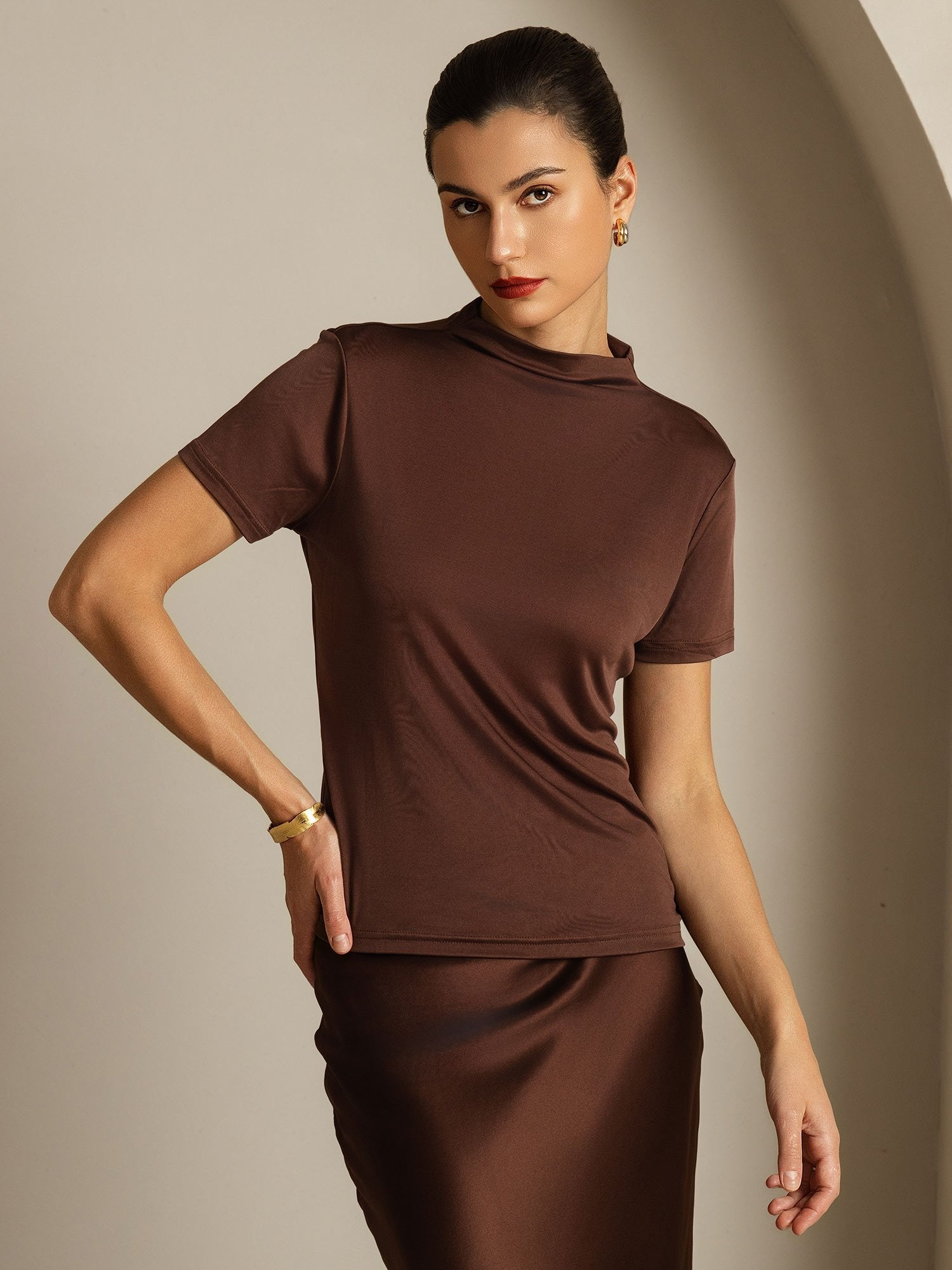 [Coffee] SilkSilky-AU 100% Silk Jersey Short Sleeve Mock Neck Women's T-Shirt 001