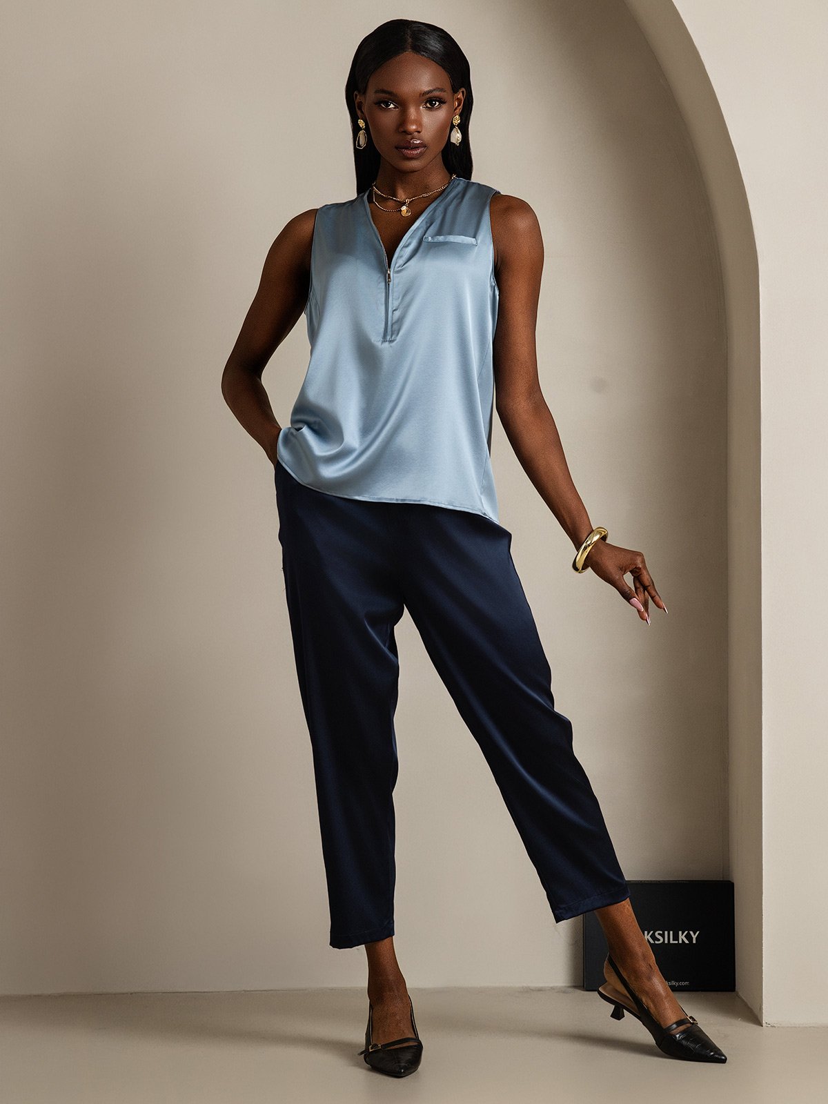 SilkSilky-AU 19Momme Silk Sleeveless V Neck Women's Shirt GrayishBlue 005