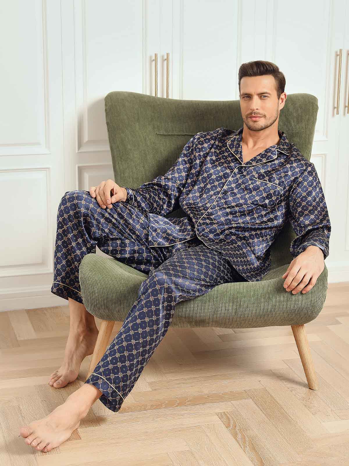 SilkSilky AU 19Momme Pure Silk Long Sleeve Lapel Men's Pyjamas DarkBlue 001