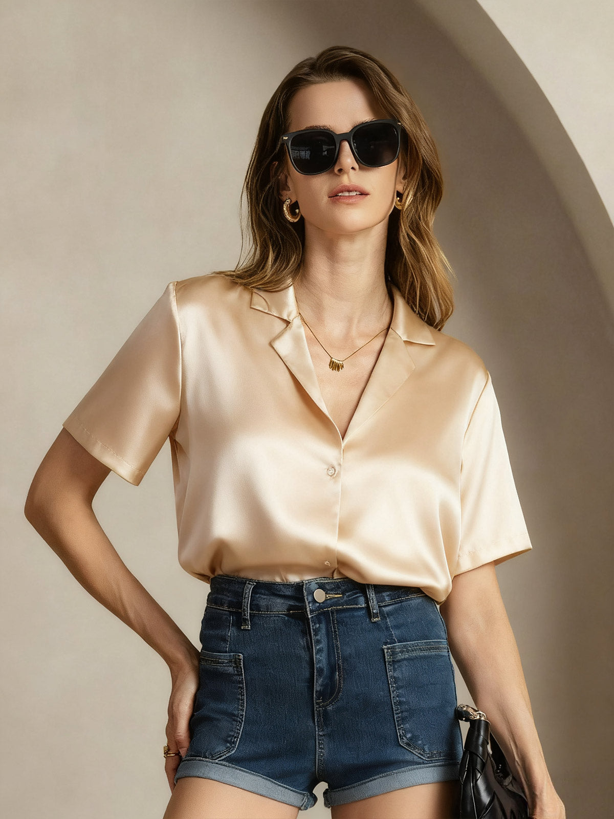 [Champagne] SilkSilky-AU 19Momme Silk Notched Neck Women's Shirt 005