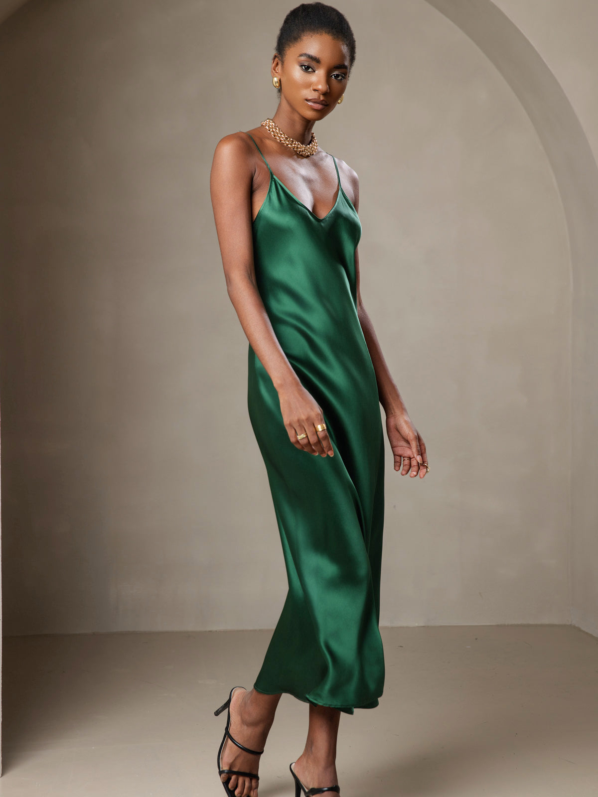 SilkSilky-AU Pure Silk Sleeveless Round Neck Dress Green 002