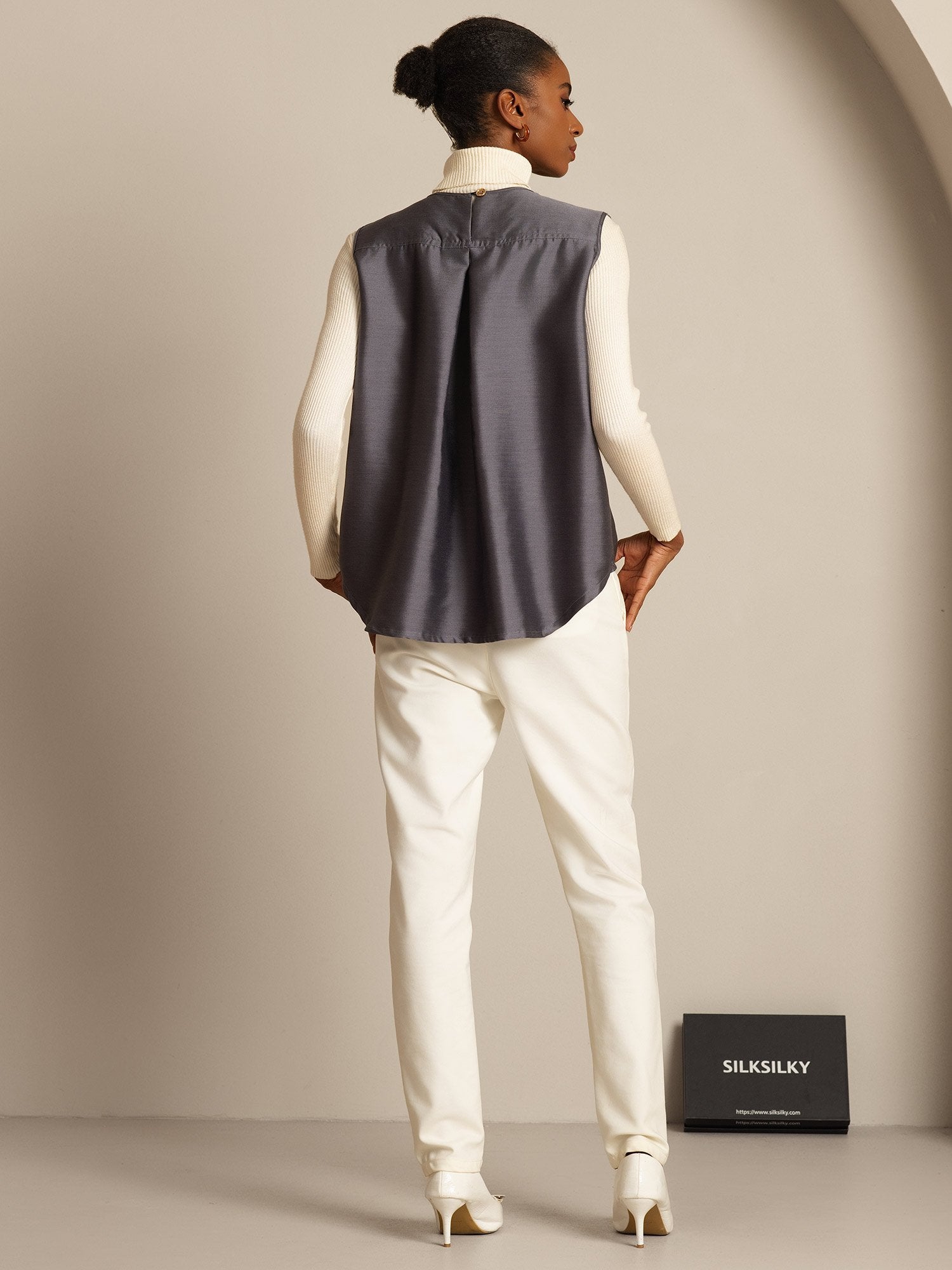 [Gray] SilkSilky-AU 32Momme Wool Womens Vest 002,