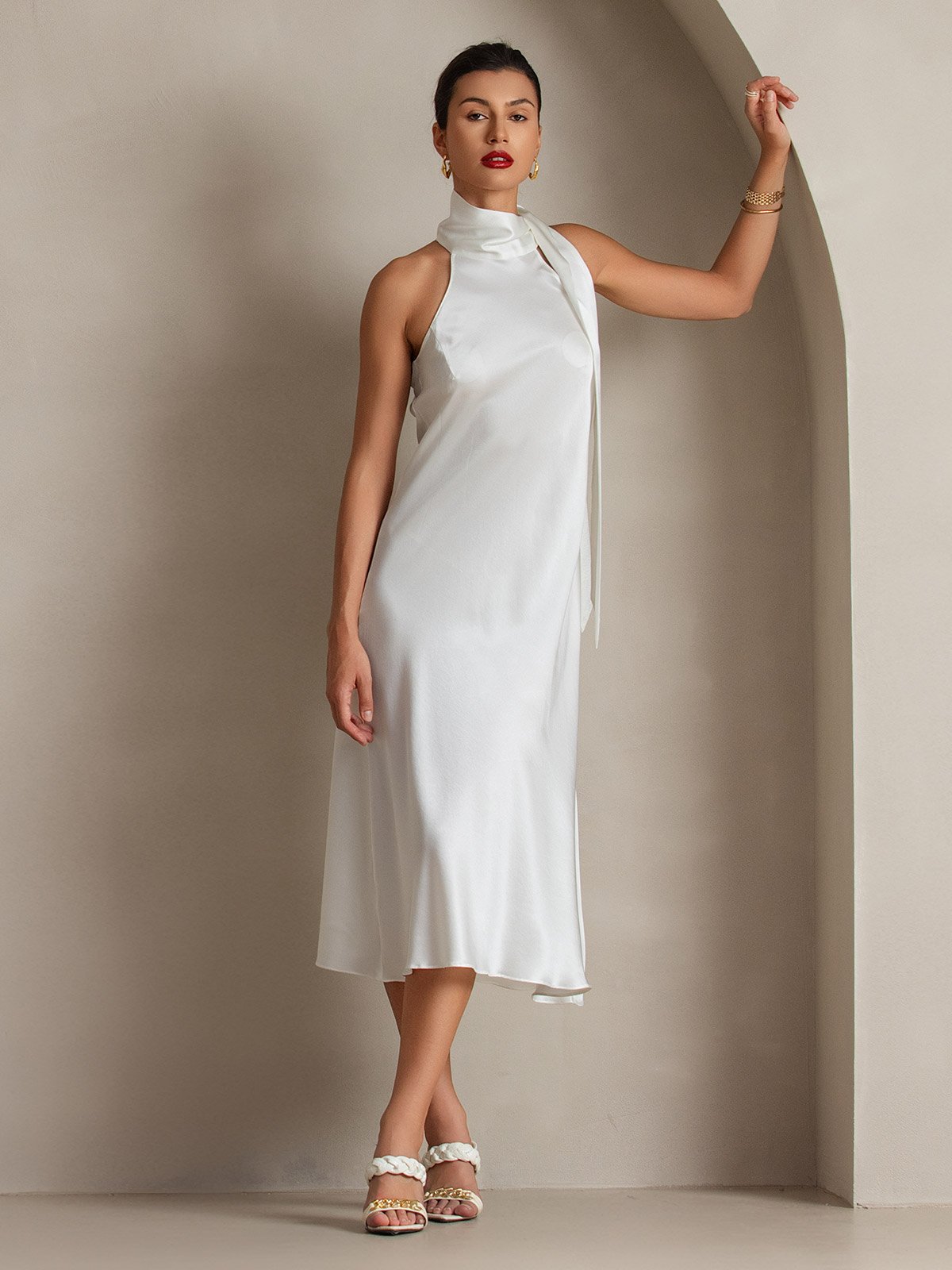 SilkSilky AU 19Momme Silk Sleeveless Tie Neck Dress White 005