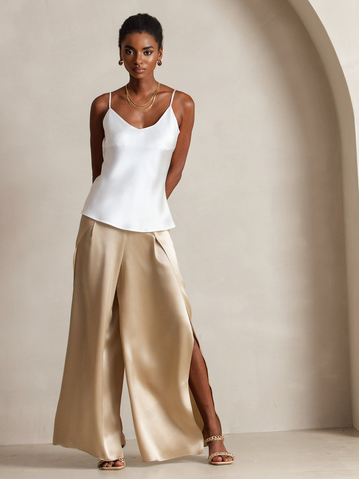 [White] SilkSilky-AU Pure Silk V Neck Camisole 004