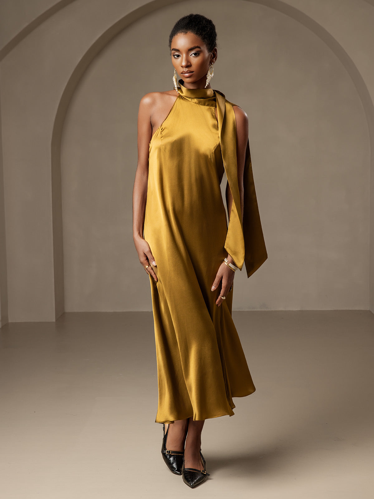 [Brown] SilkSilky-AU 19Momme Silk Sleeveless Tie Neck Dress 006