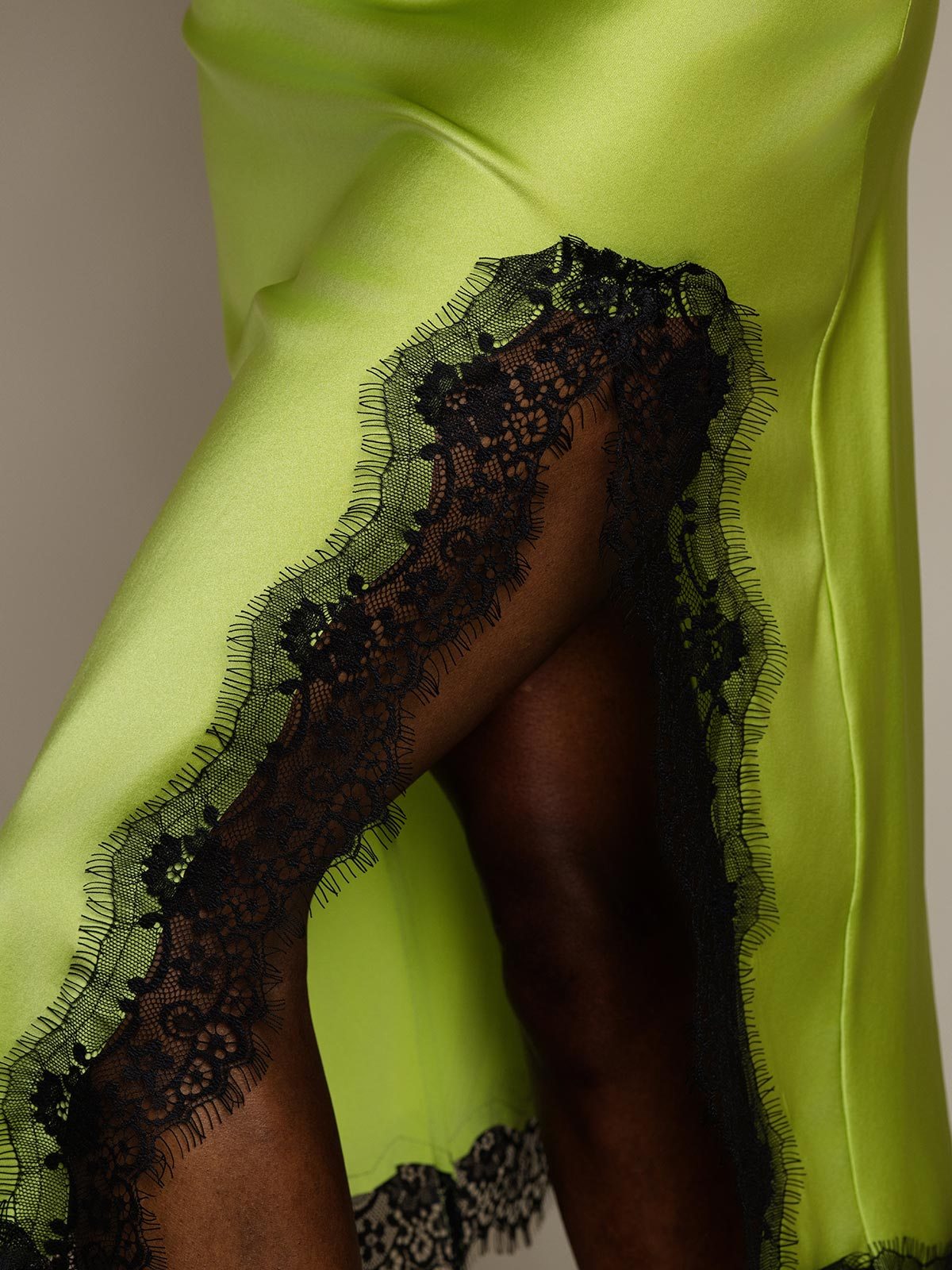 [Mint Green] SilkSilky-AU 19Momme Silk Split Skirt 007