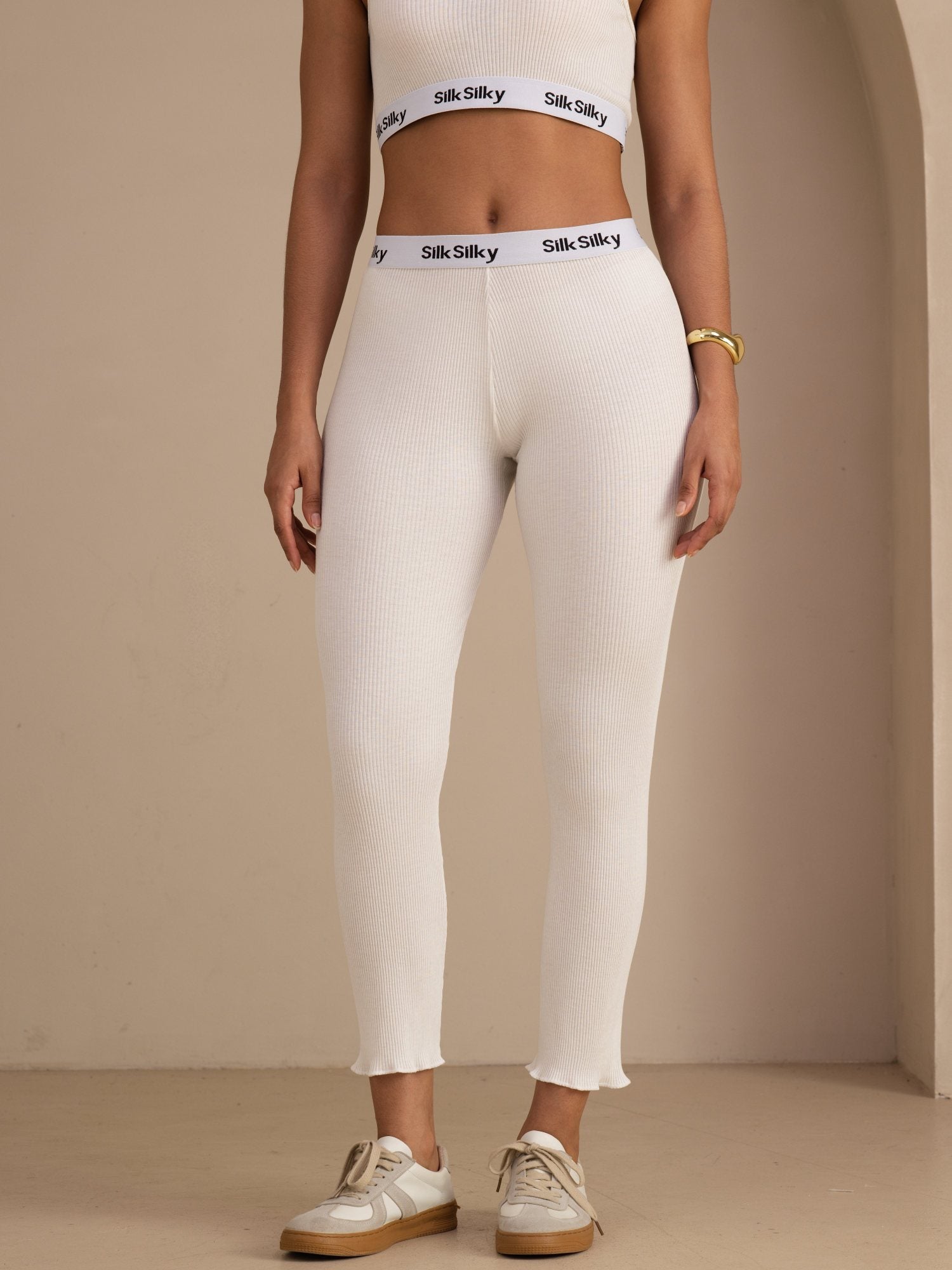 [White] SilkSilky-AU Womens Pants 001
