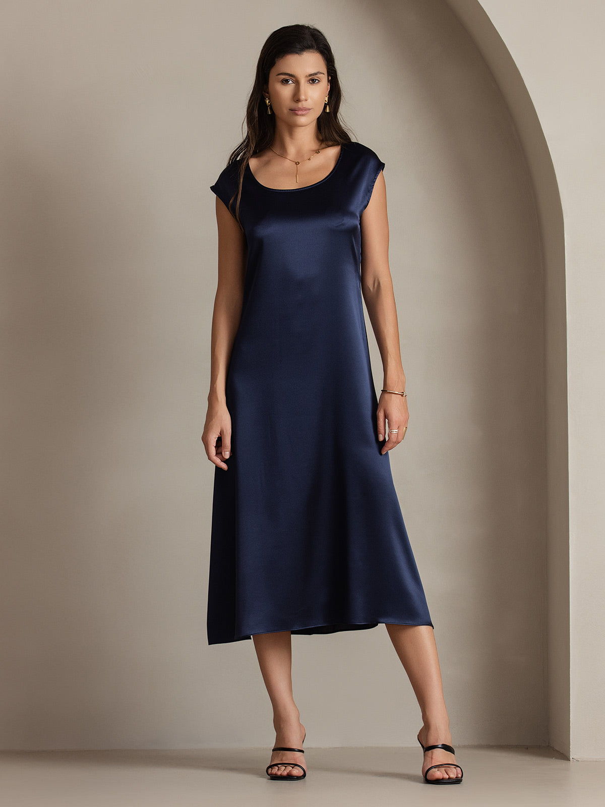 SilkSilky-AU 19Momme Silk Sleeveless Round Neck Dress DarkBlue 005