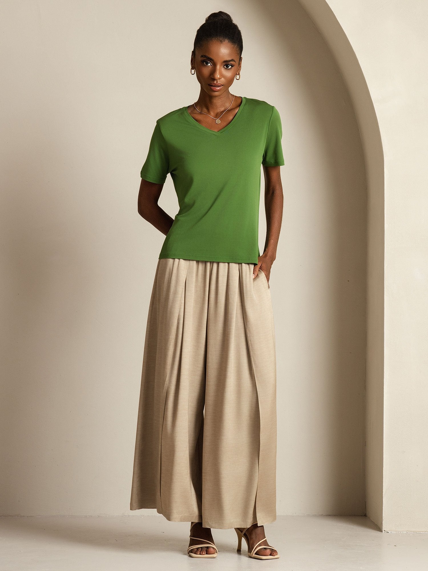 [Green] SilkSilky-AU Pure Silk V Neck Women's T-Shirt 009