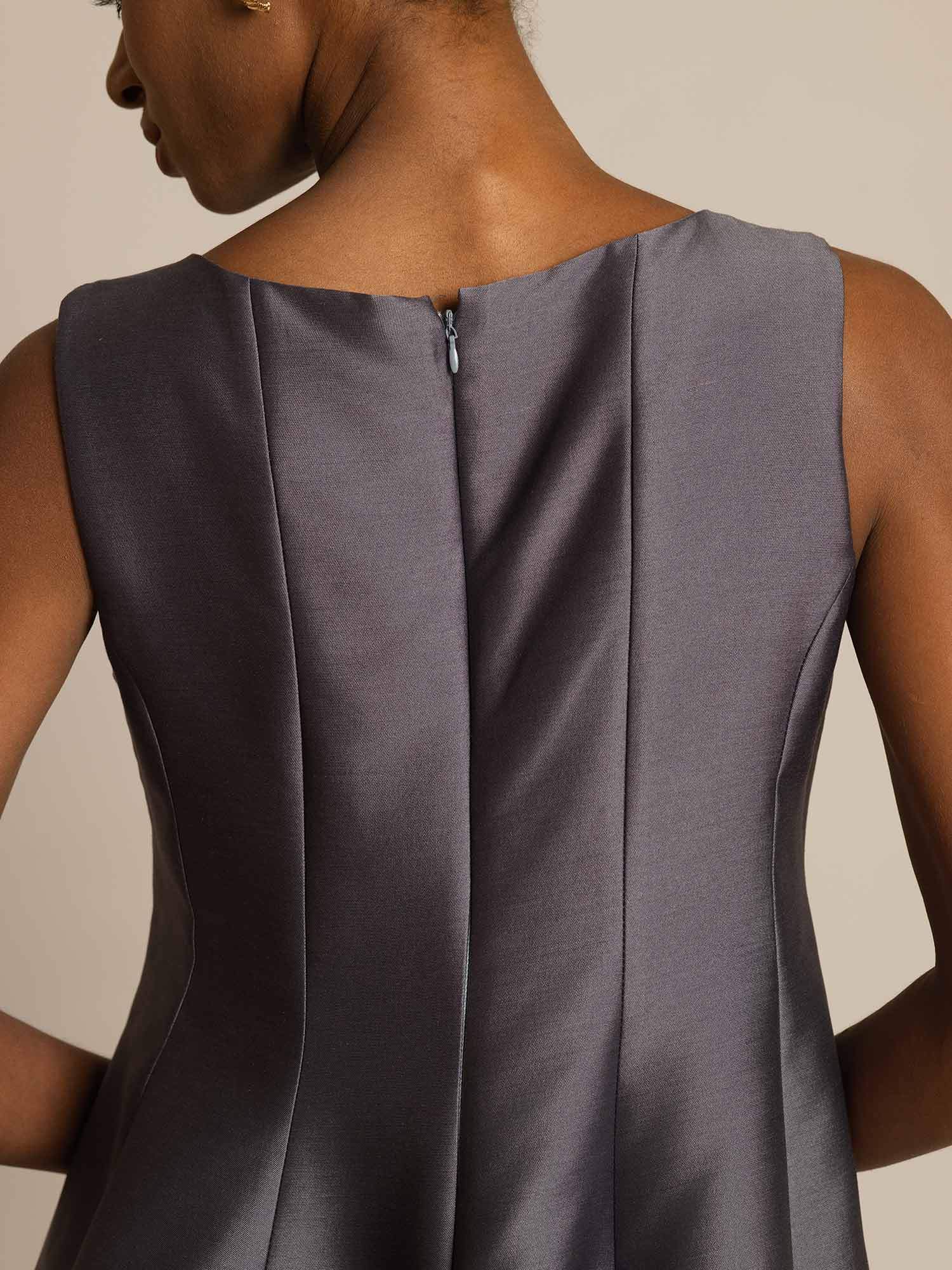 [Gray] SilkSilky-AU 32Momme Wool Dress 004,