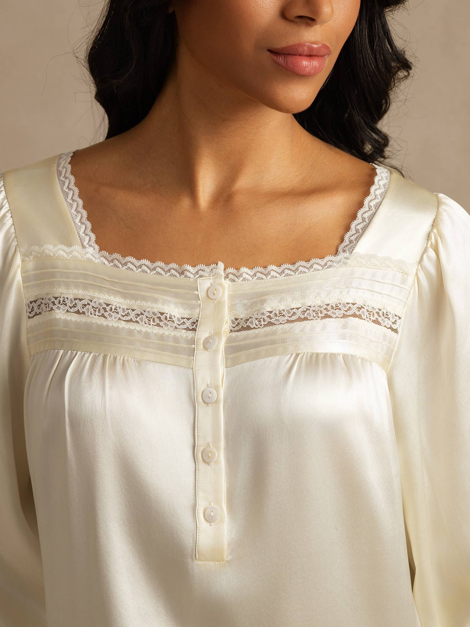 [White] SilkSilky-AU Pure Silk Square Neck Nightgown 004