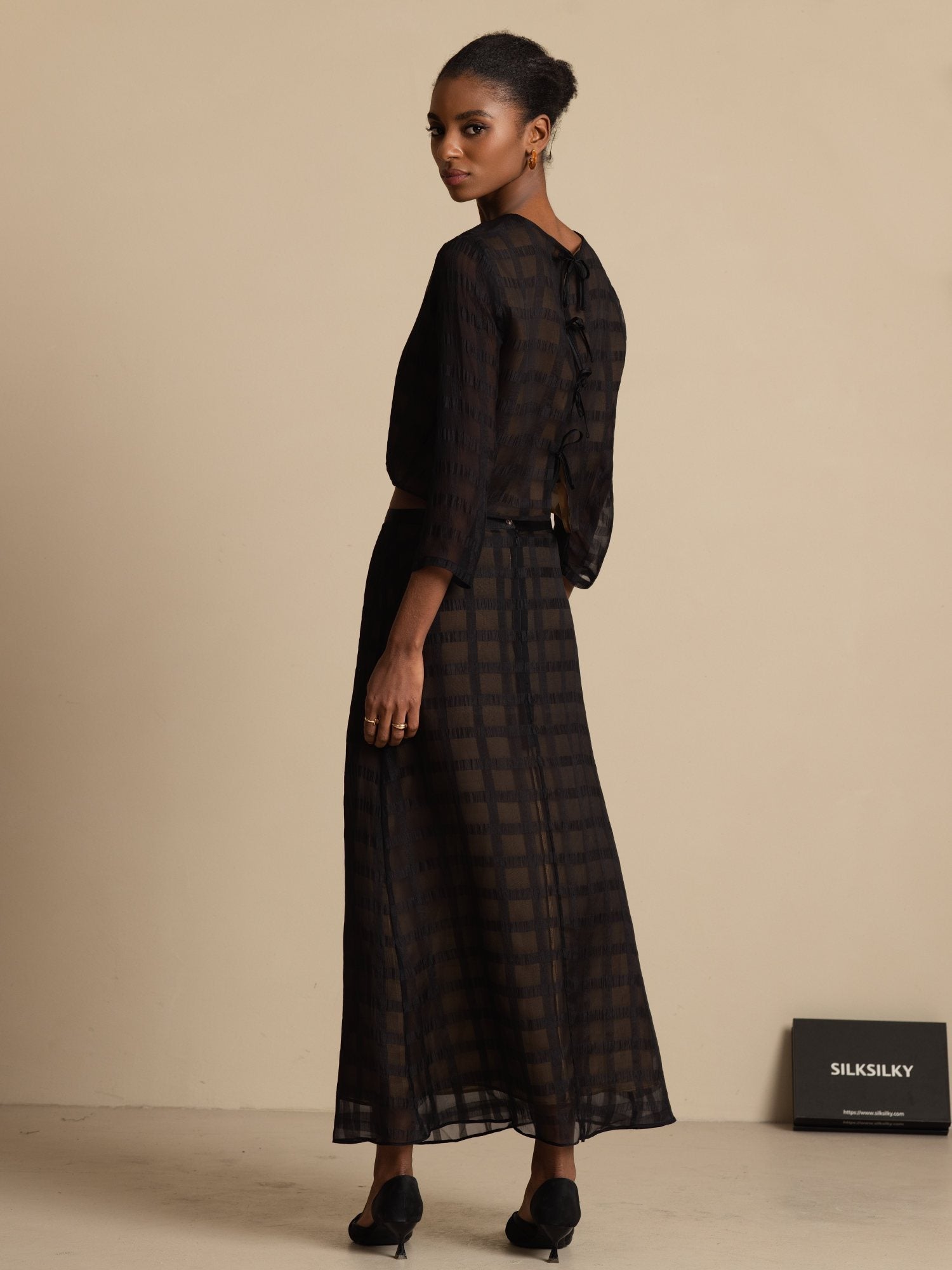 [Black] SilkSilky-AU Pure Silk Long Sleeve Round Neck Women''s Outfit Sets 002