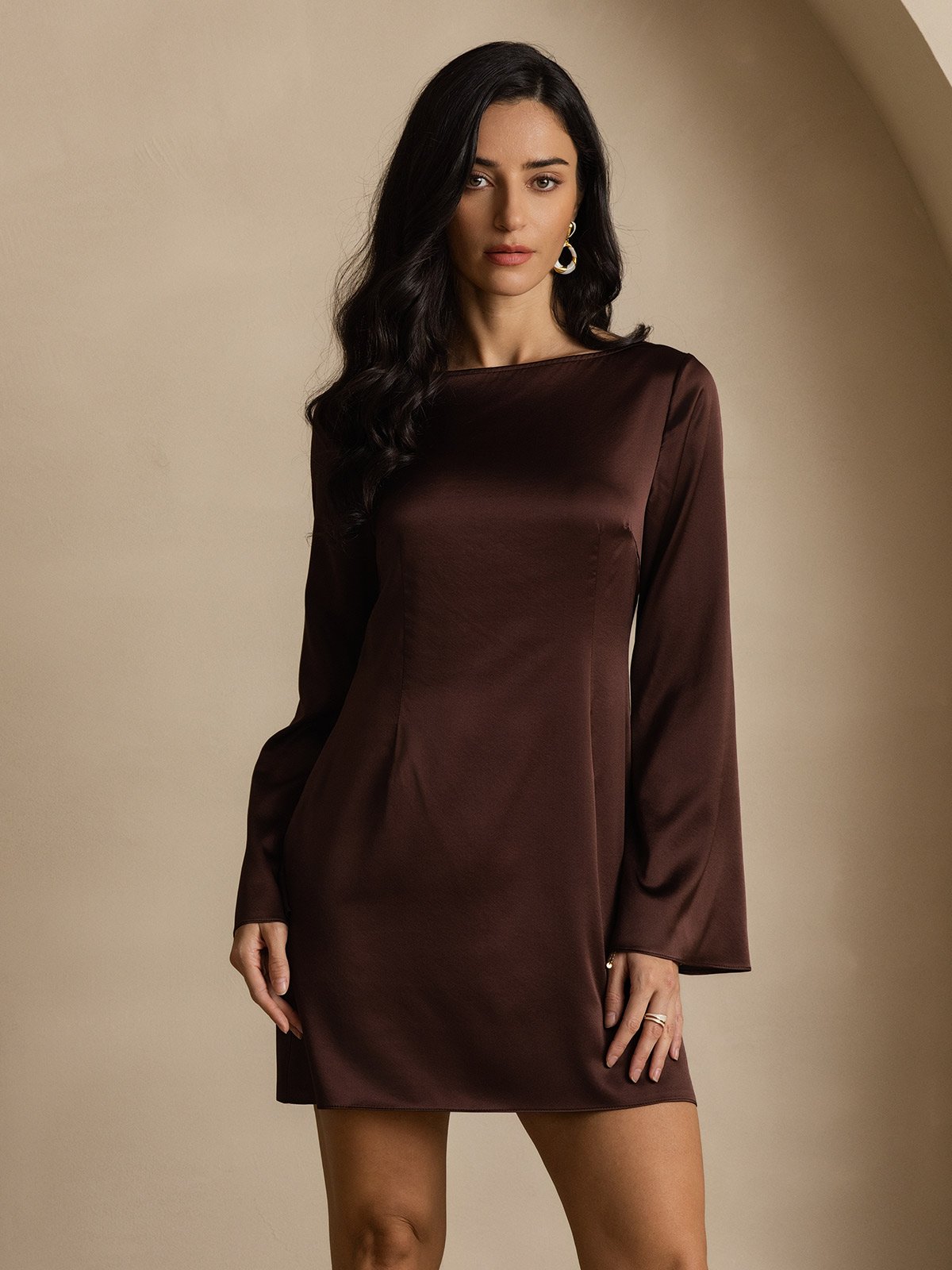 SilkSilky-AU 19Momme Silk Long Sleeve Boat Neck Dress Coffee 003