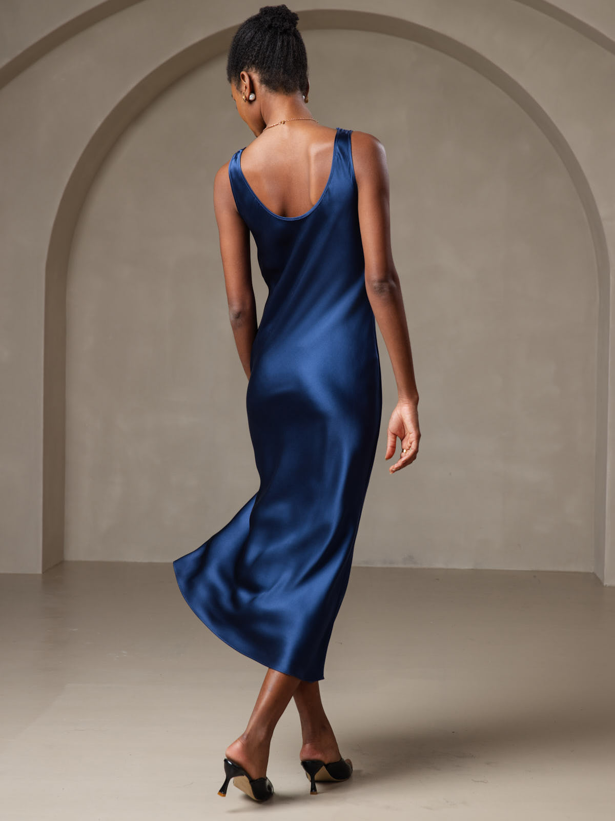 [Dark Blue] SilkSilky-AU Pure Silk Boat Neck Dress 002