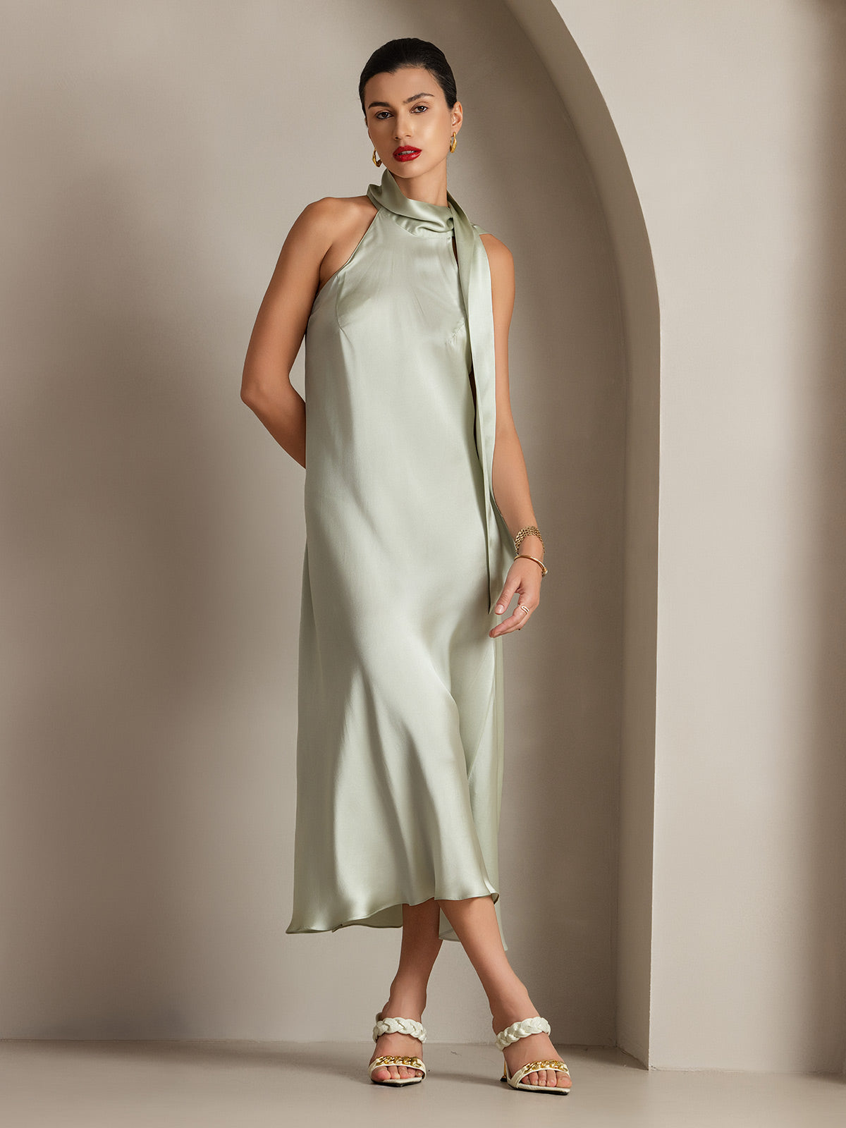 [Light Green] SilkSilky-AU 19Momme Silk Sleeveless Tie Neck Dress 003