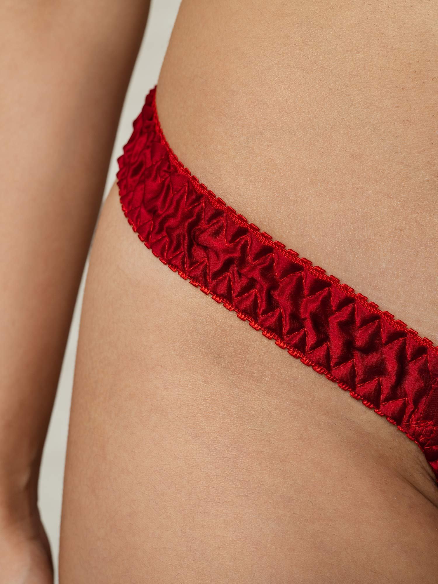 [Red] SilkSilky-AU Pure Silk Panty 010