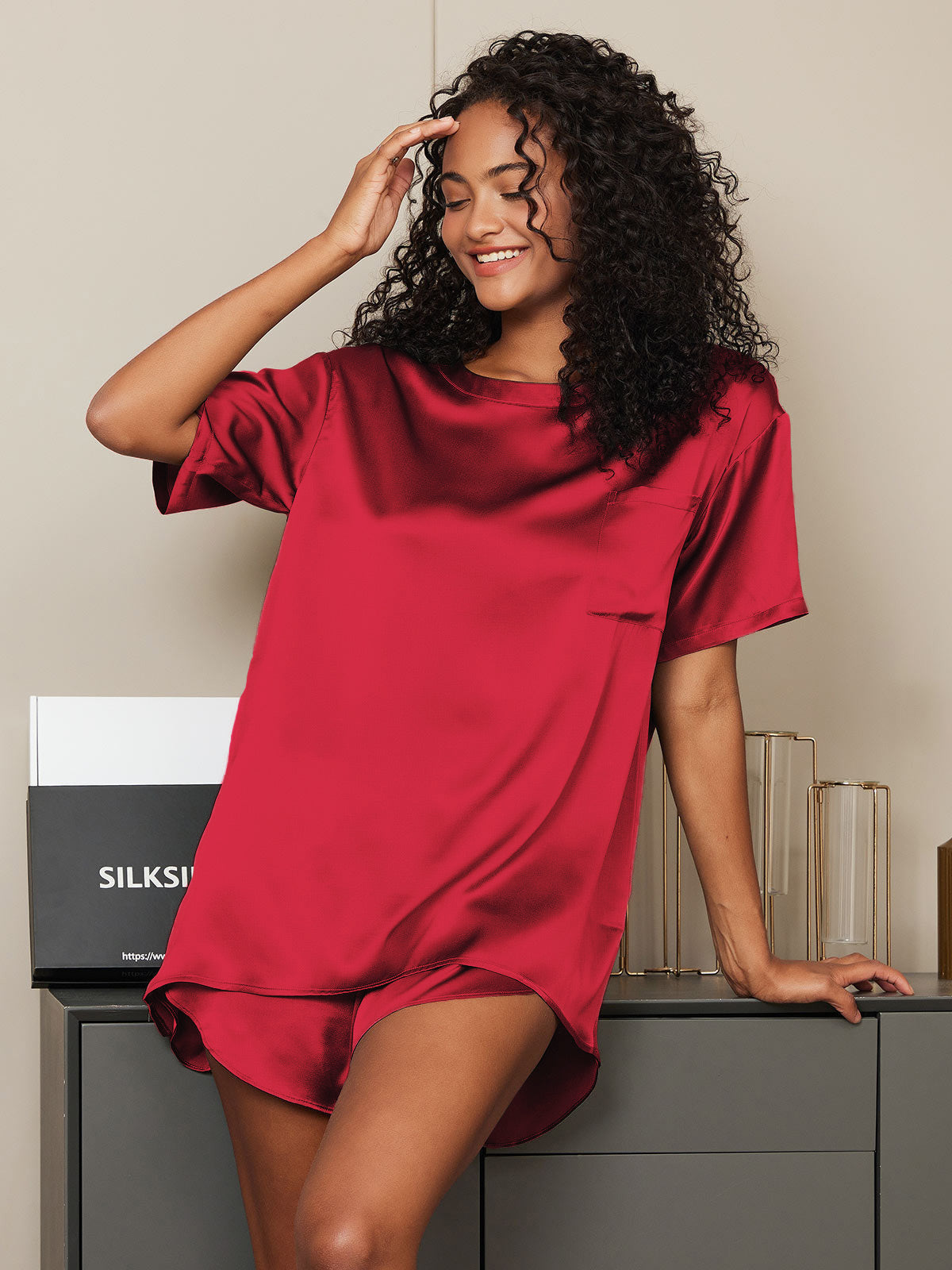 SilkSilky-AU Pure Silk Short Sleeve Round Neck Women's Pyjamas Wine 001