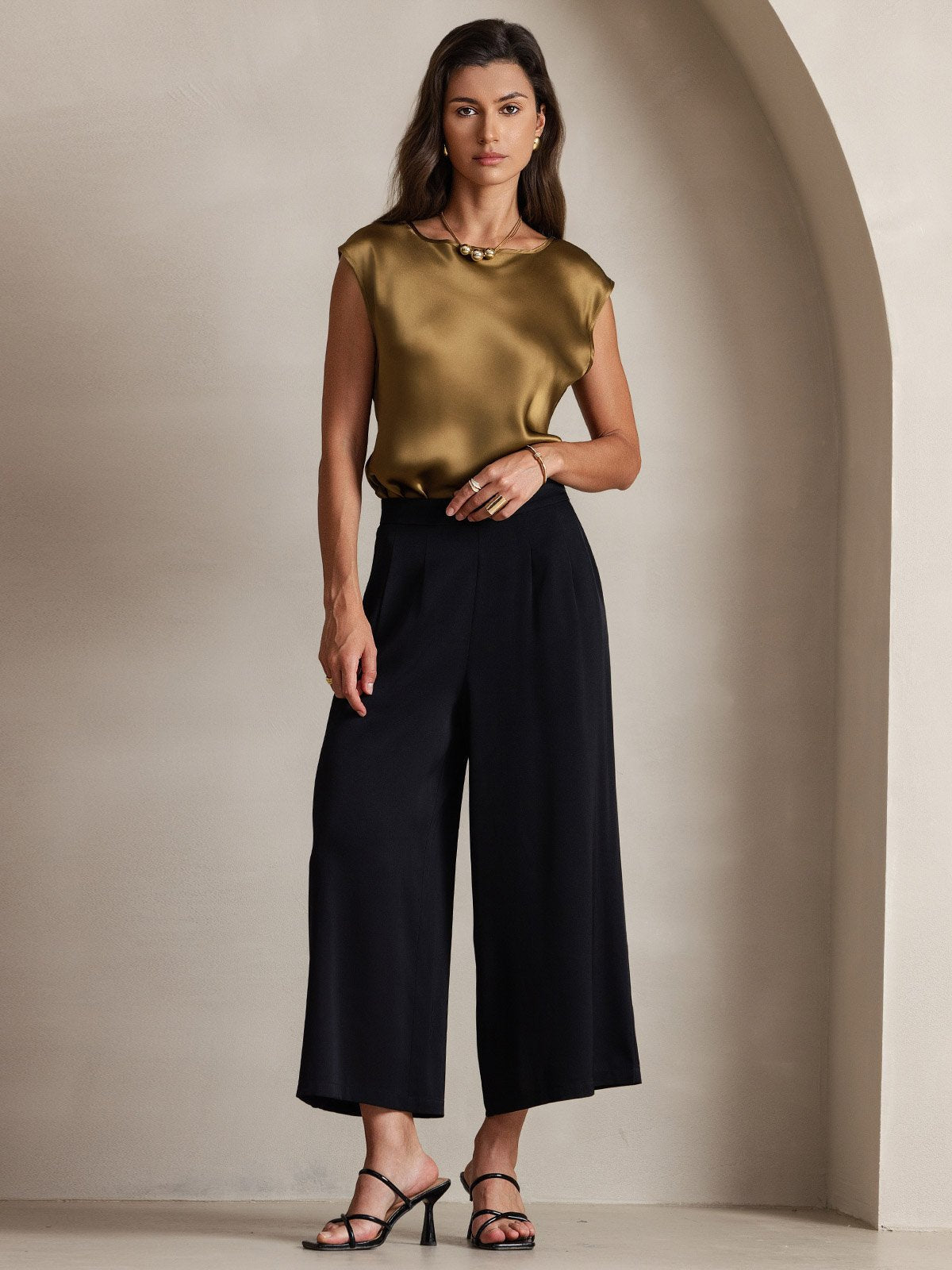 [Brown] SilkSilky-AU 19Momme Stretch Silk Charmeuse Cap Sleeve Round Neck Women's T-Shirt 005