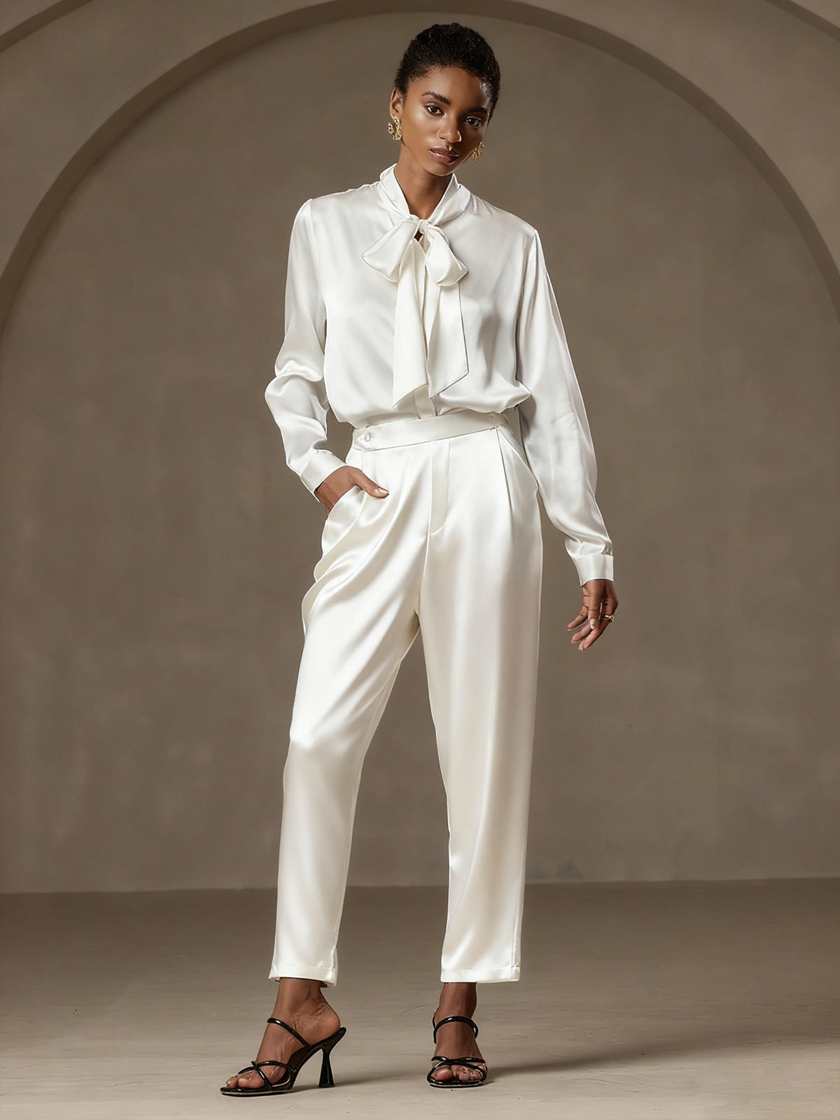 [White] SilkSilky-AU 19Momme Silk Womens Pants 003