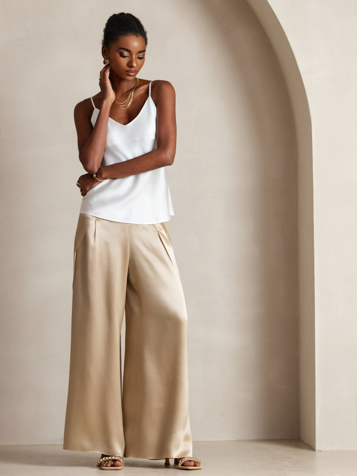 [White] SilkSilky-AU Pure Silk V Neck Camisole 003