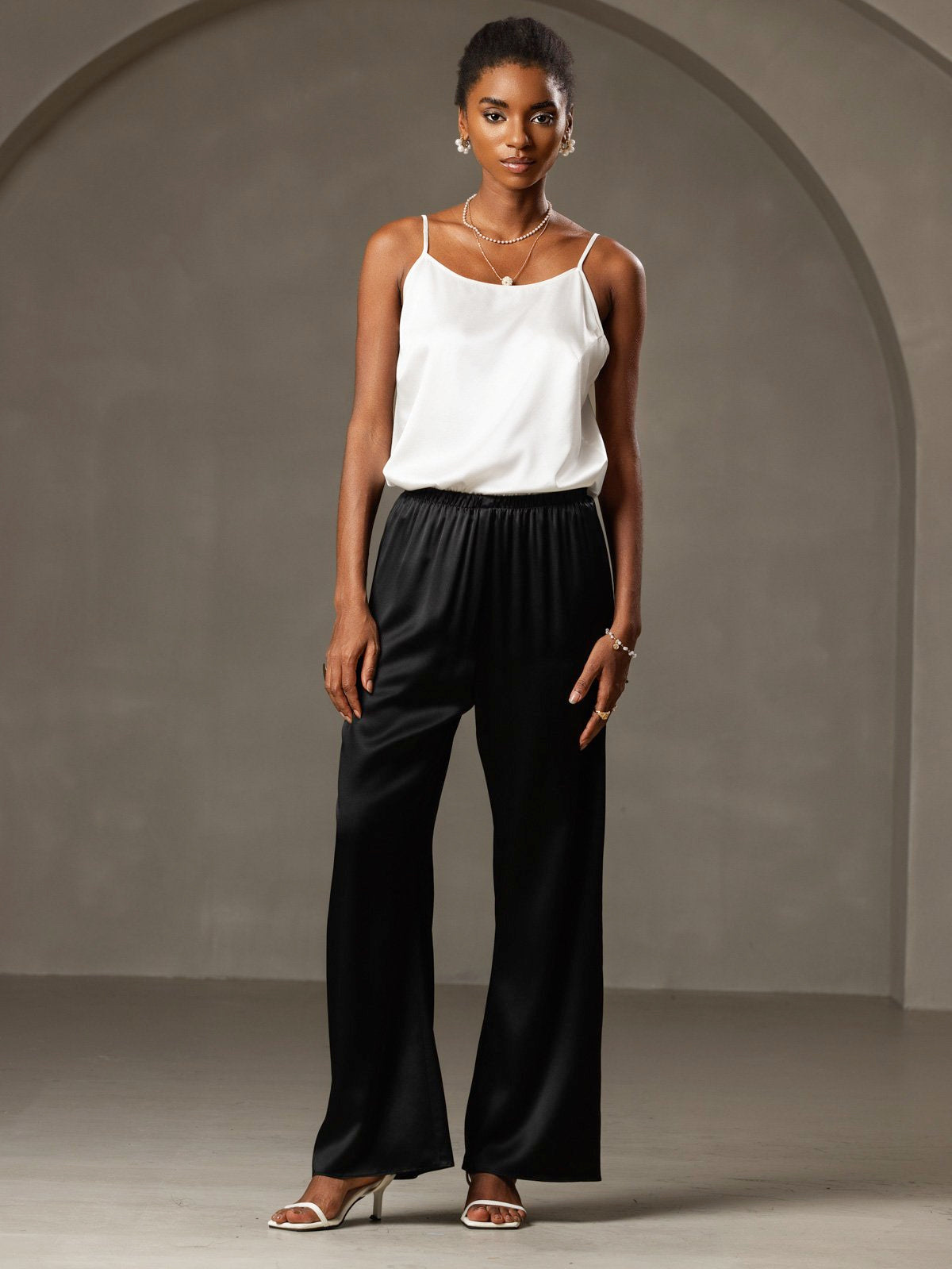 [White] SilkSilky-AU 19Momme Silk Camisoles 007