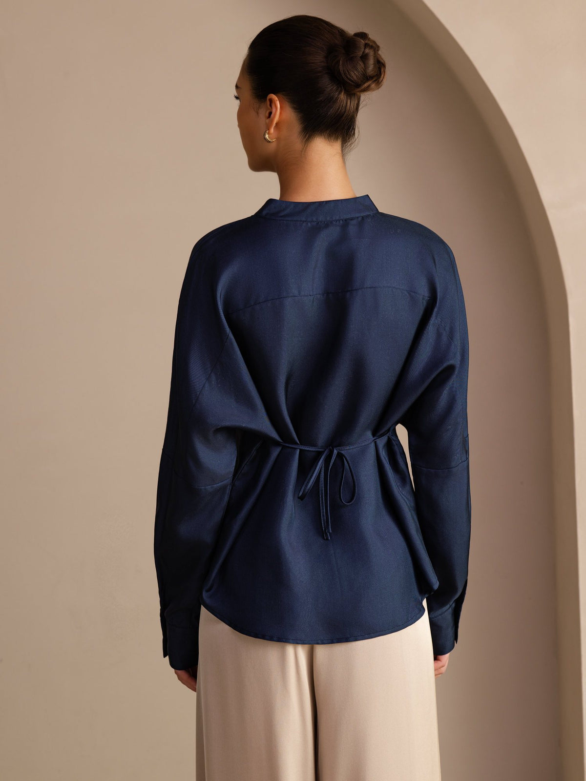 [Dark Blue] SilkSilky-AU Long Sleeve Split Women's Blouse 002