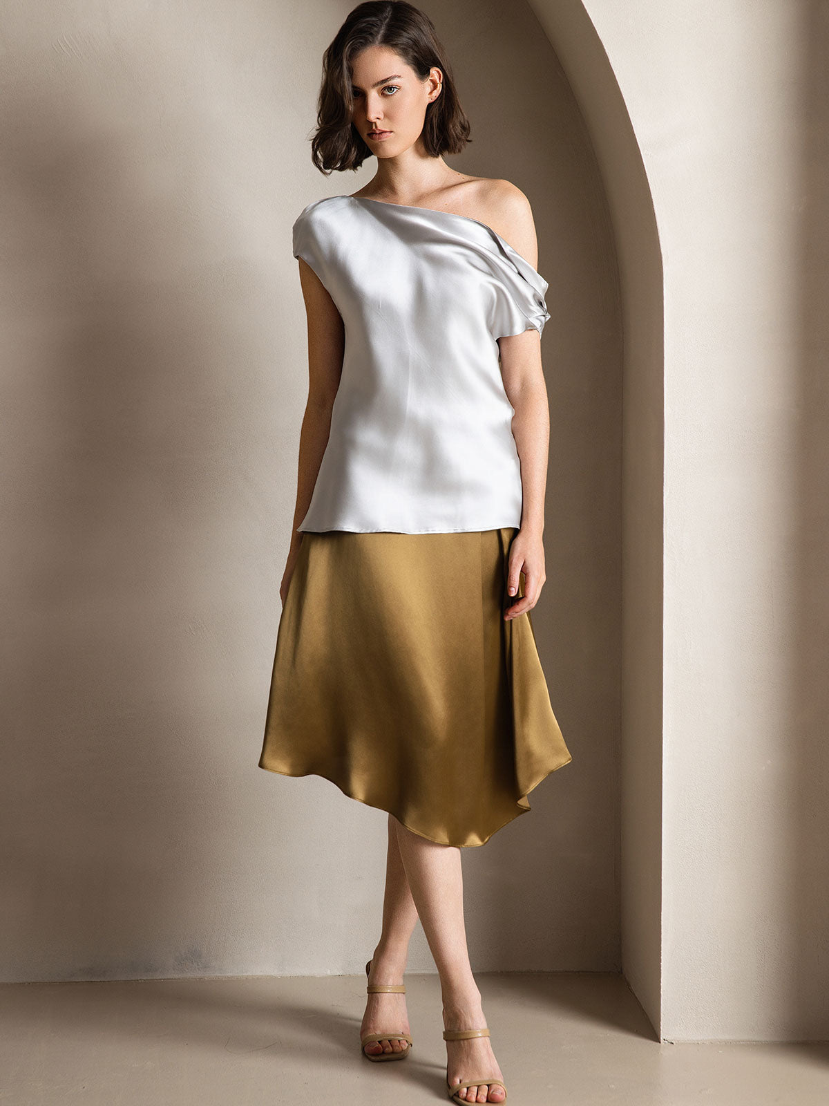 SilkSilky-AU 19Momme Silk Sleeveless One Shoulder Women's T-Shirt LightGray 004