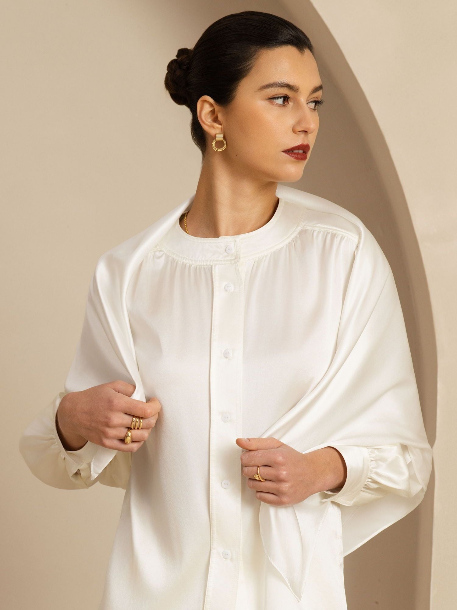 [White] SilkSilky-AU Pure Silk Scarf 002