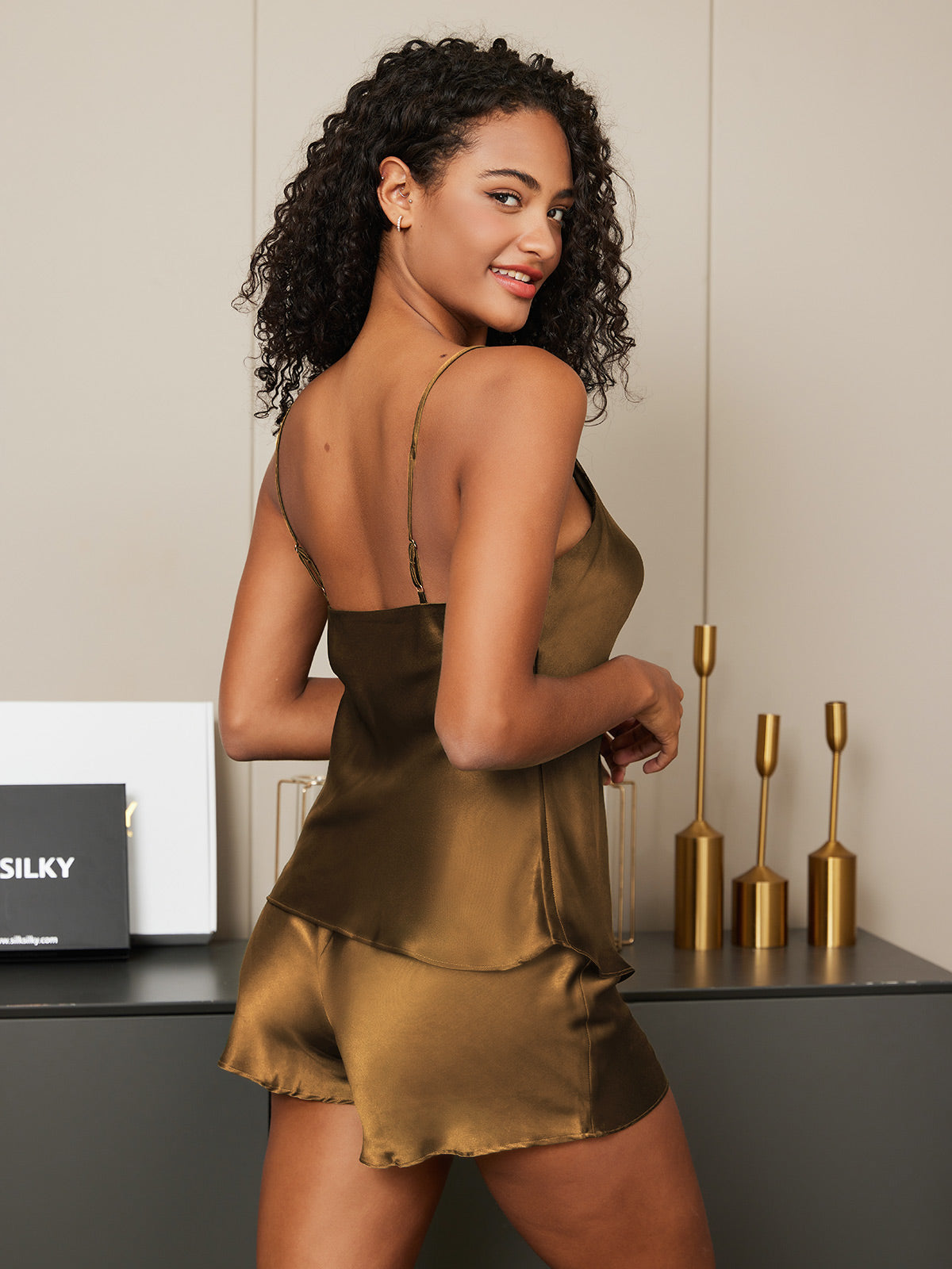 [Coffee] SilkSilky-AU Pure Silk V Neck Camisole Set 005