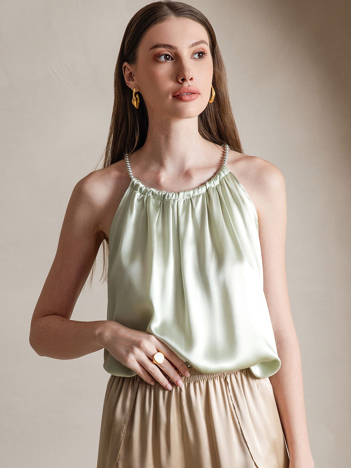 SilkSilky-AU 19Momme Silk Sleeveless Round Neck Camisole LightGreen 001