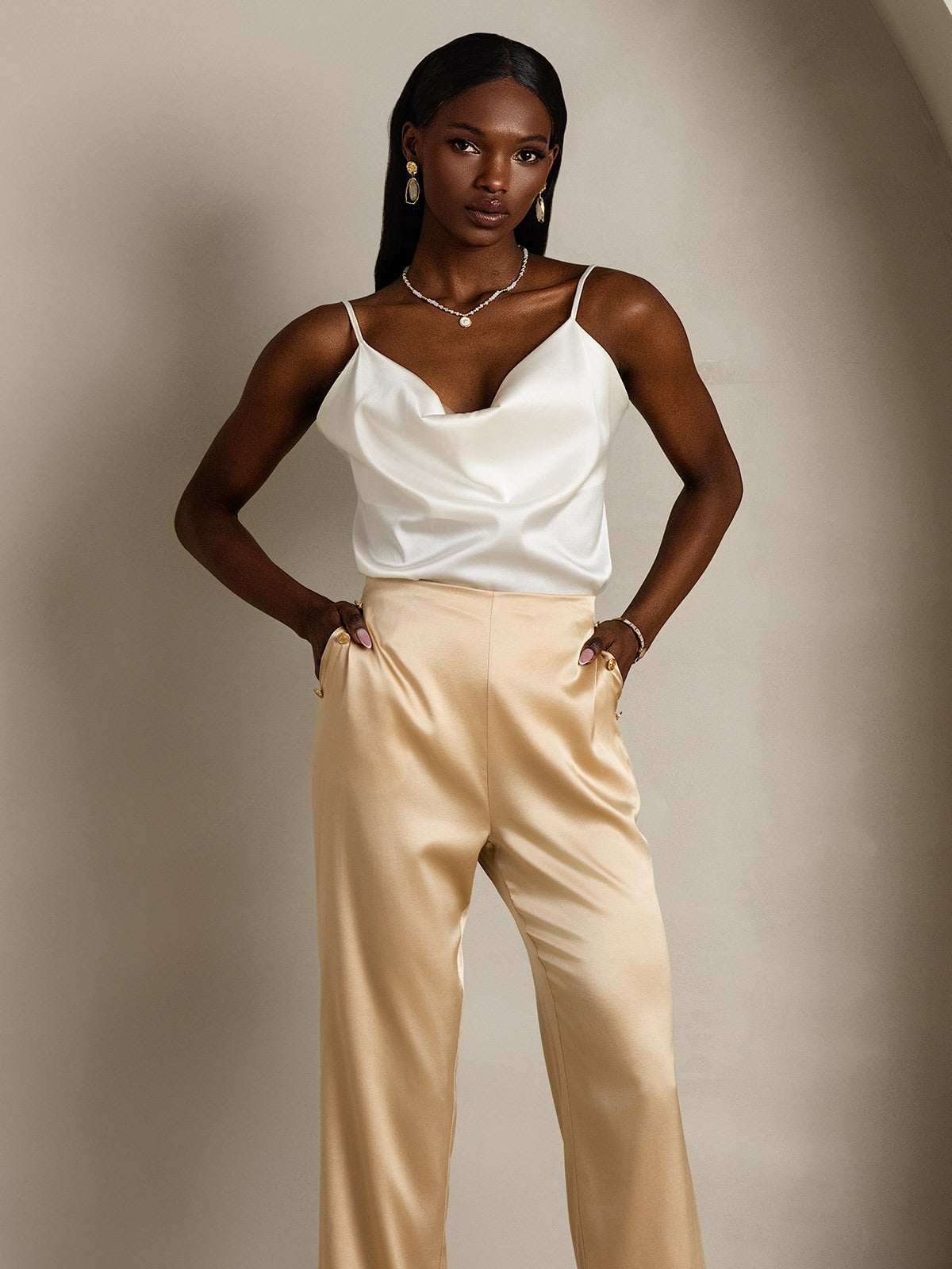[White] SilkSilky-AU 19Momme Silk Cowl Neck Camisole 006