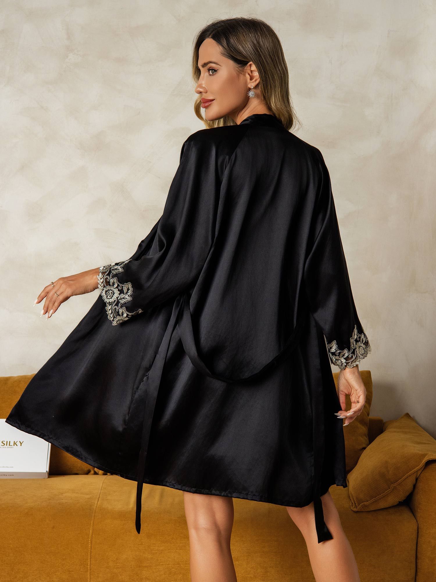 [Black] SilkSilky-AU Pure Silk V Neck Nightgown&Dressing Gown Set 002