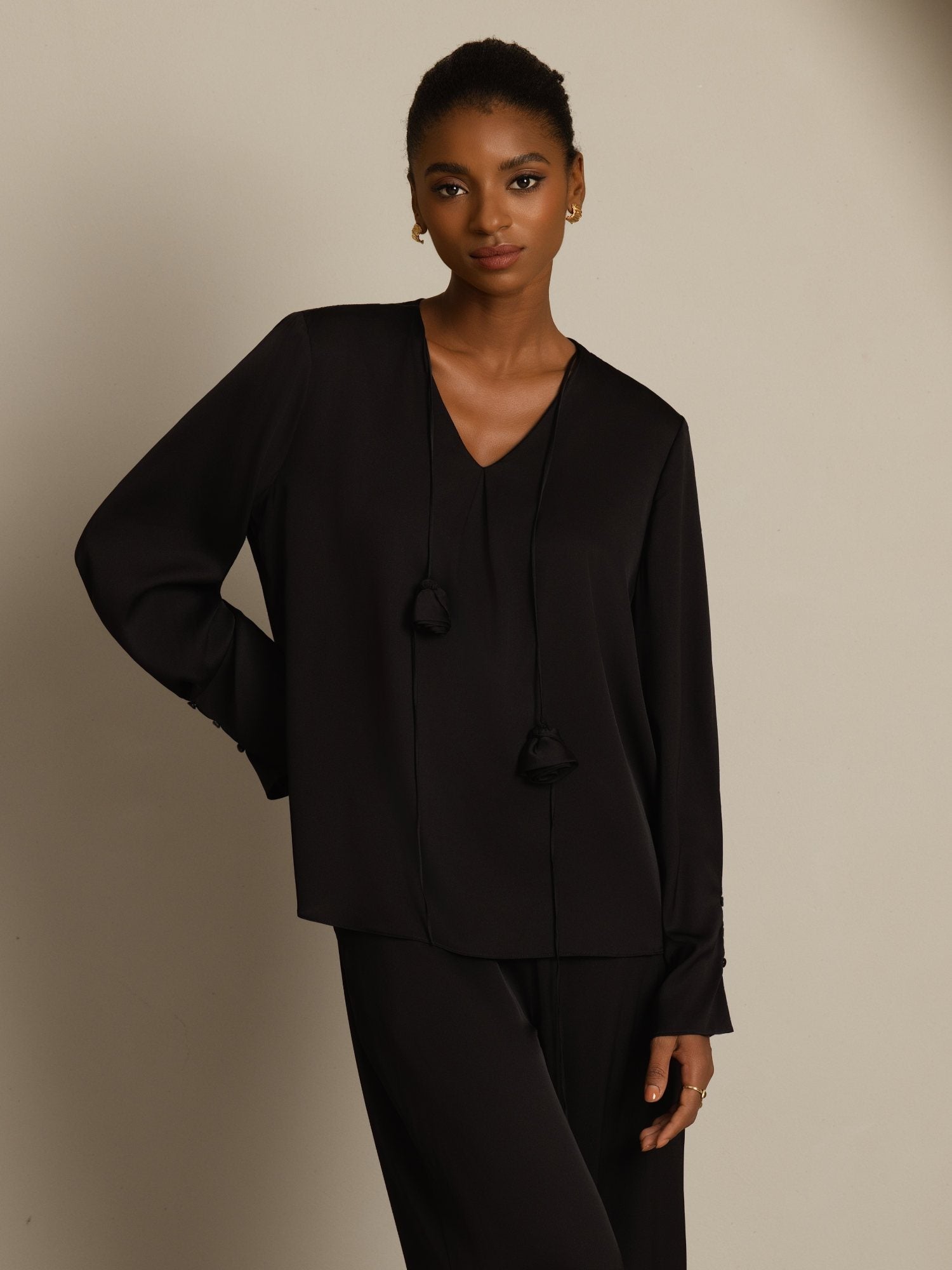 [Black] SilkSilky-AU 19Momme Stretch Silk Double Georgette Long Sleeve V Neck Blouse 003