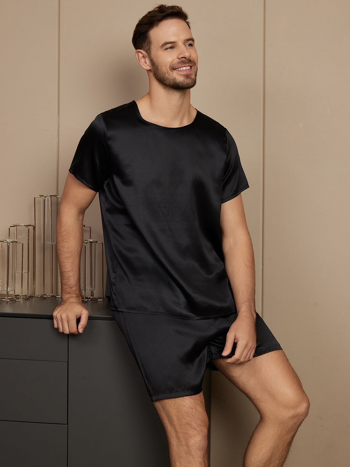 SilkSilky AU Pure Silk Short Sleeve Round Neck Men's Pyjamas Black 004