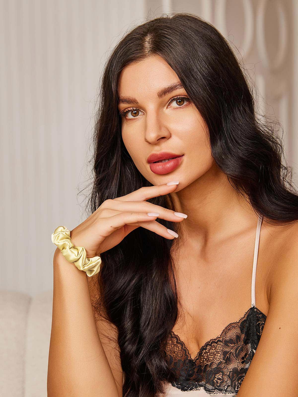 [Light Yellow] SilkSilky-AU 19Momme Pure Silk Scrunchie 001