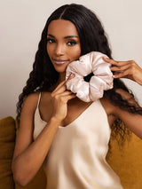 [Pink] SilkSilky-AU Scrunchie 002