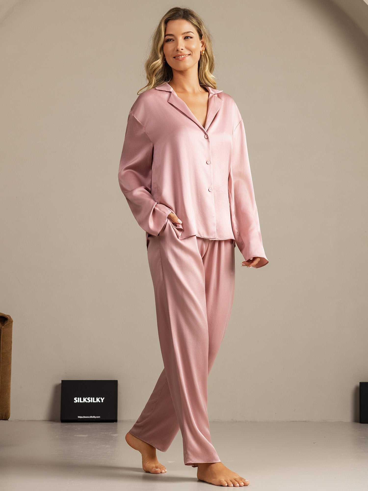 [Peach Skin] SilkSilky-AU 19Momme Machine-Washable Silk Long Sleeve Notch Collar Women's Pyjamas 006