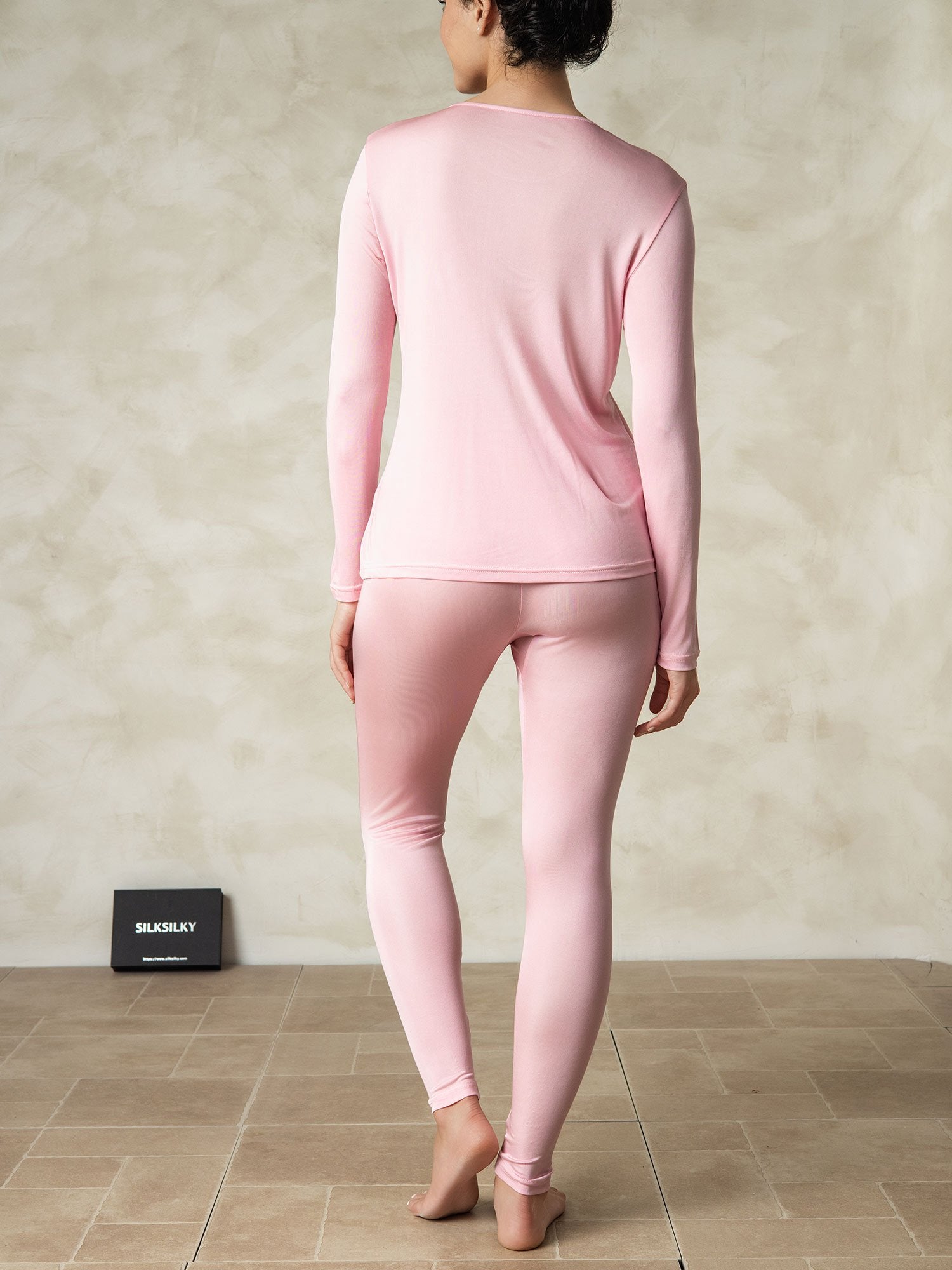 [Pink] SilkSilky-AU Silk Knitted Round Neck Women's Pyjamas 002