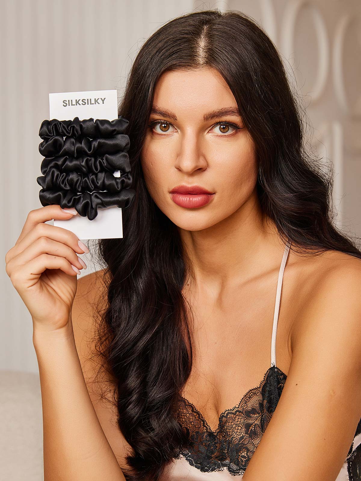 [Black] SilkSilky-AU 19Momme Pure Silk Scrunchie 002