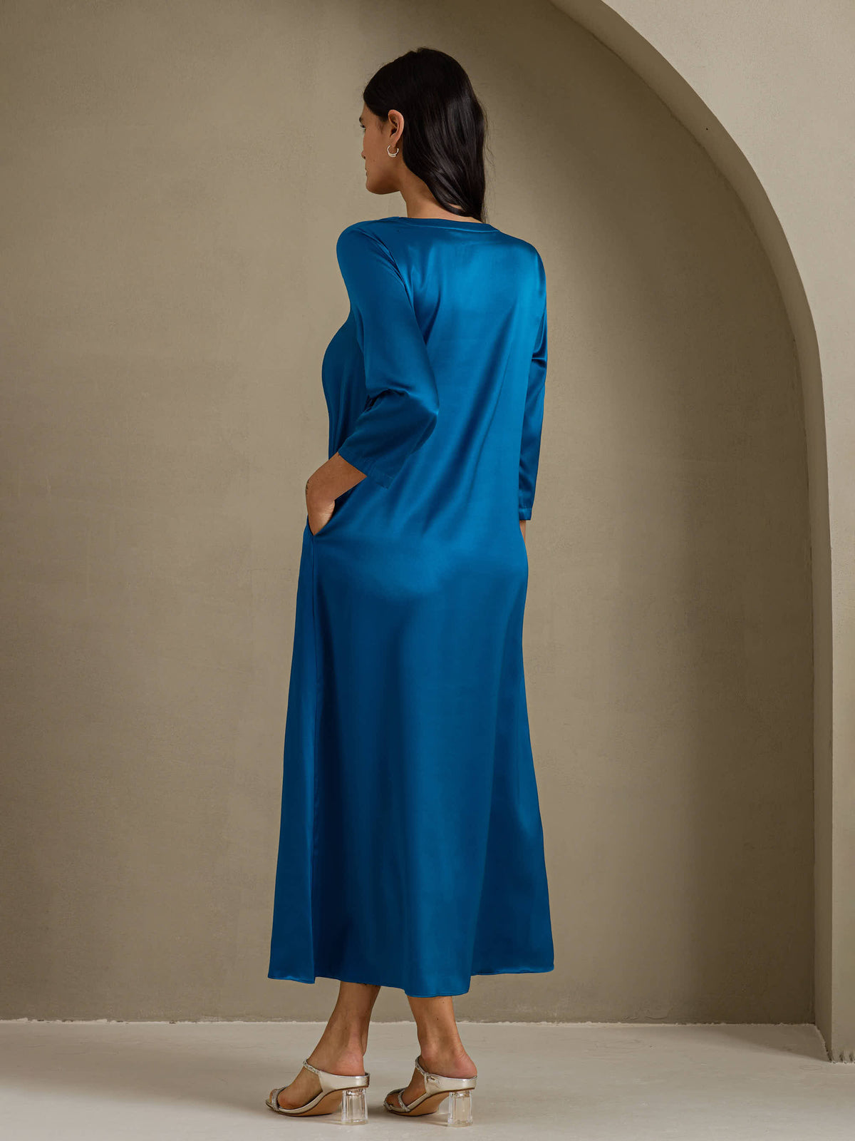 [Teal] SilkSilky-AU 3/4 Sleeve Round Neck Dress 002