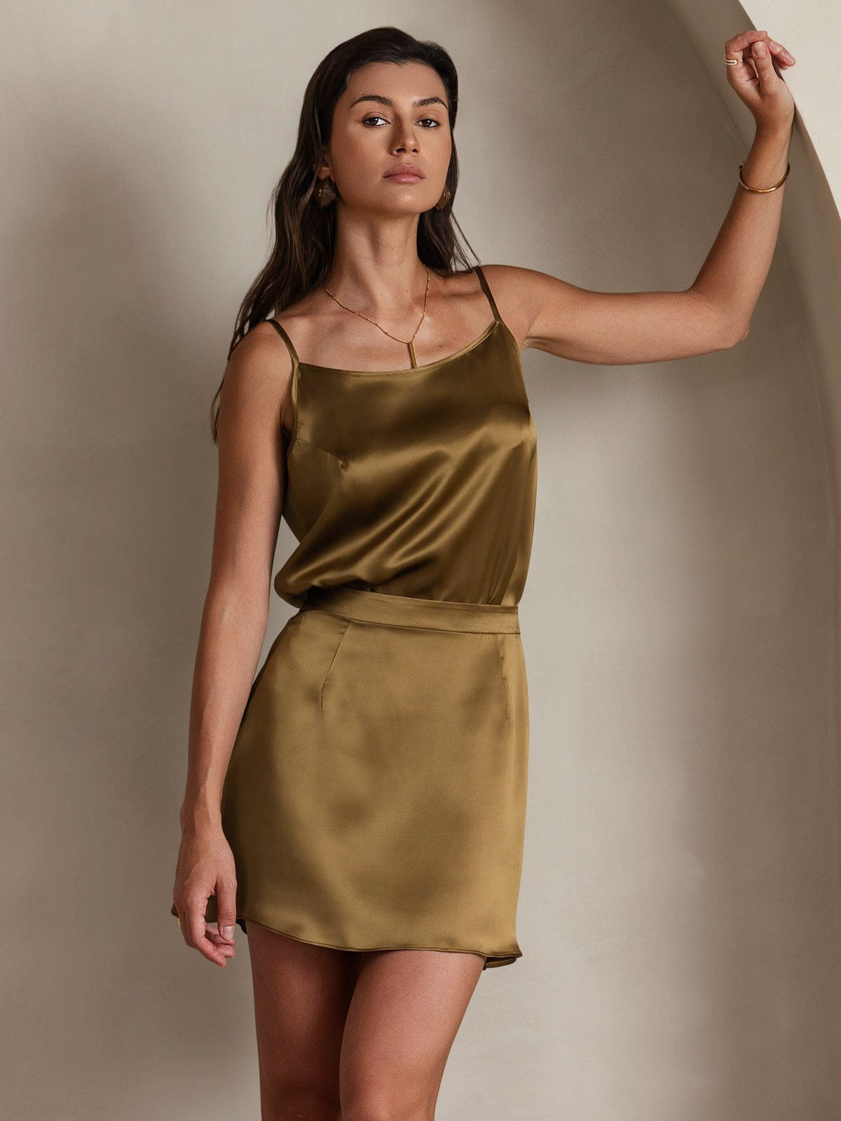 [Brown] SilkSilky-AU 19Momme Silk Spaghetti Strap Round Neck Camisole 004