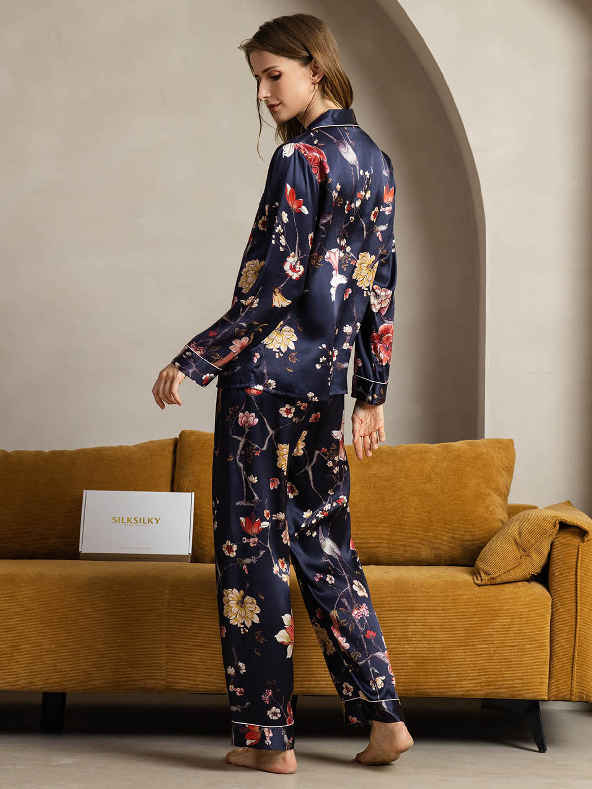 [Navy Floral] SilkSilky-AU Pure Silk Womens Pajamas 002