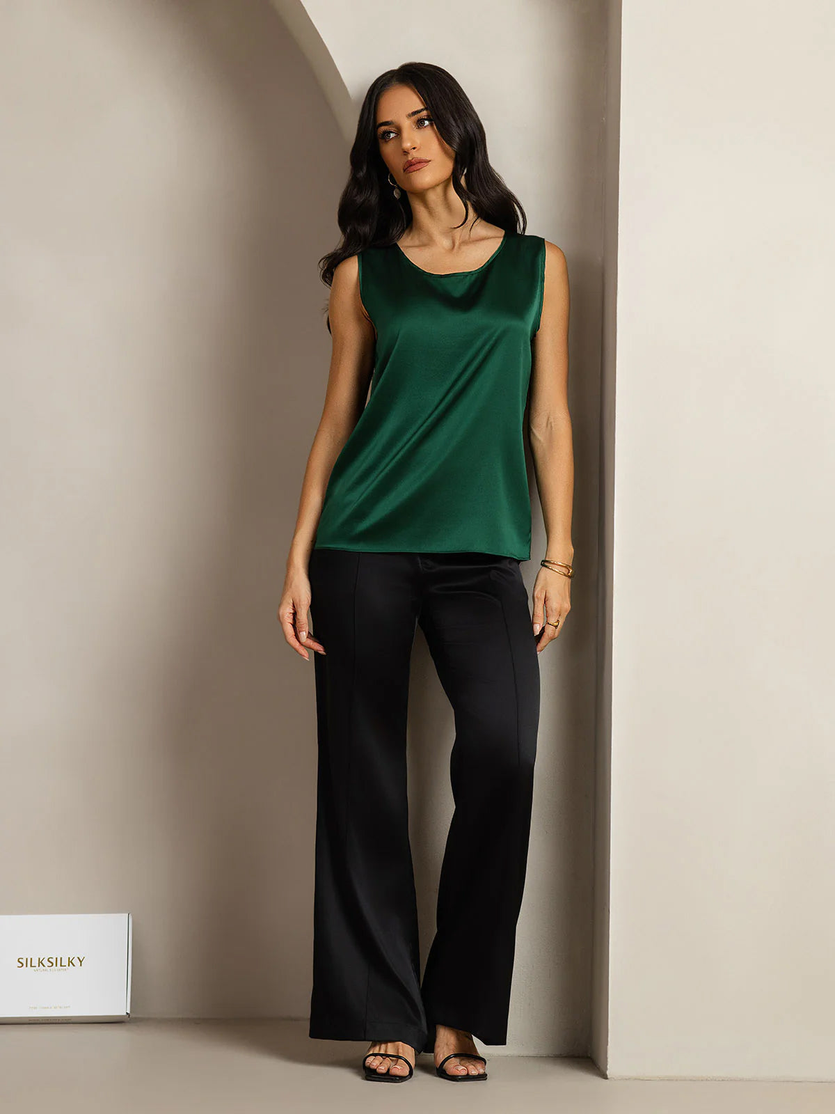 [Dark Green] SilkSilky-AU 19Momme Silk Round Neck Camisole 008
